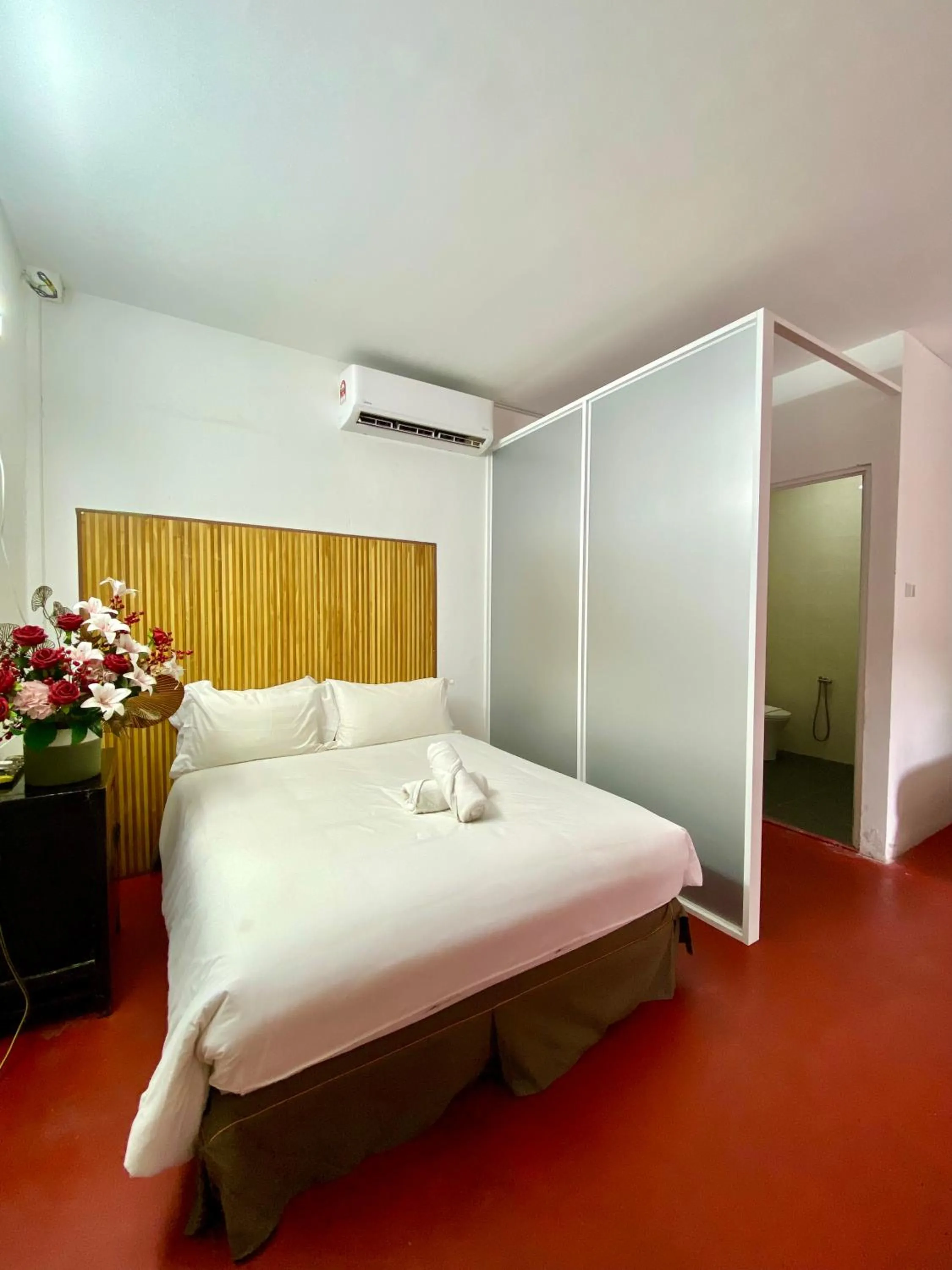 Bed in Bayu Bayu Hotel by Soft Loft