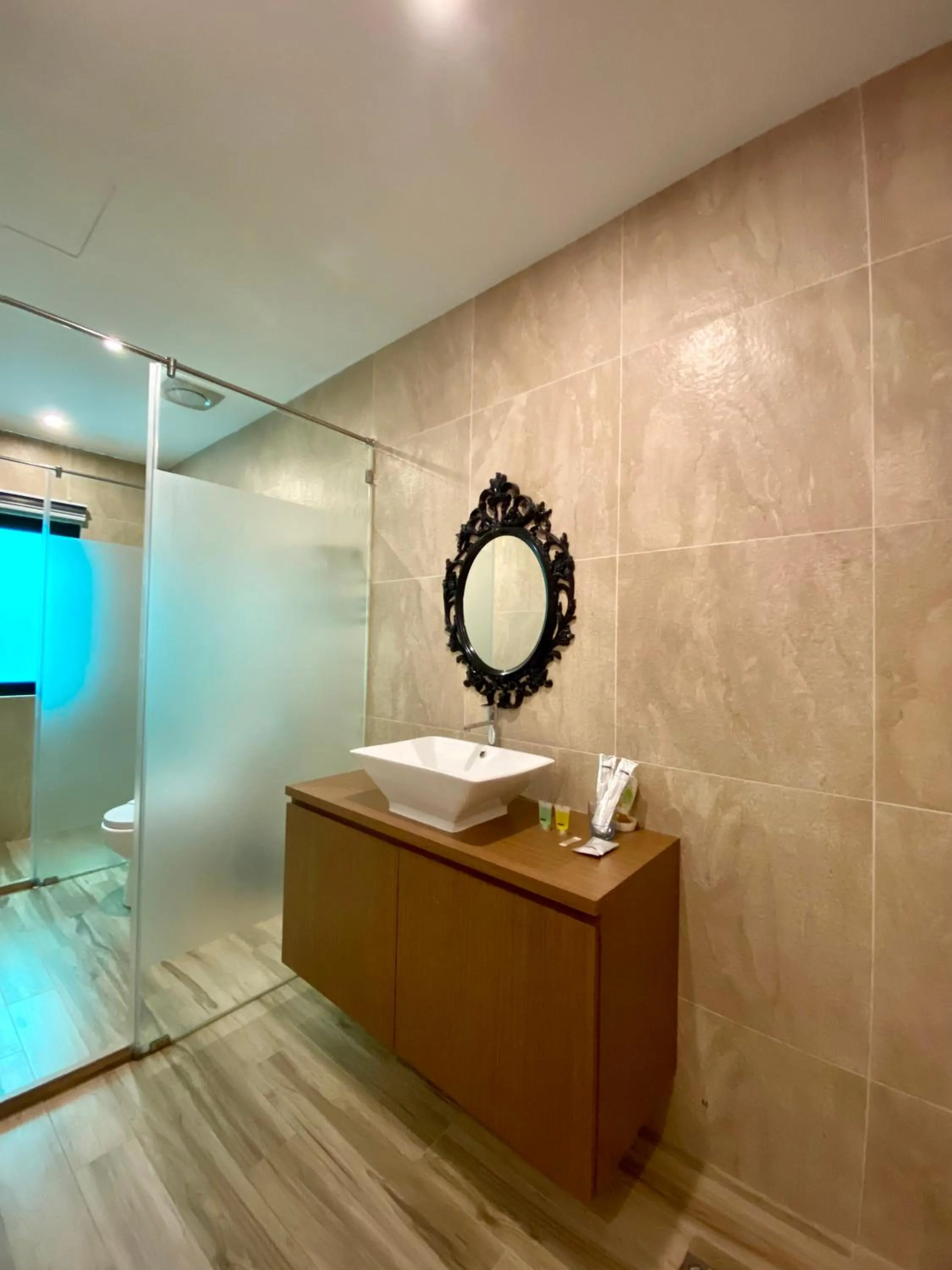 Shower in Bayu Bayu Hotel by Soft Loft