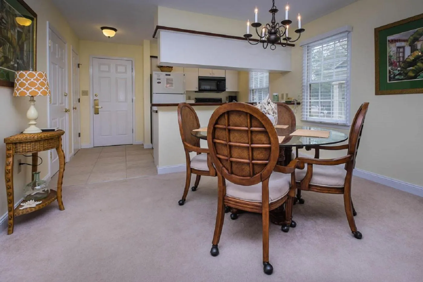 Dining Area in Pawleys Plantation Golf & Country Club
