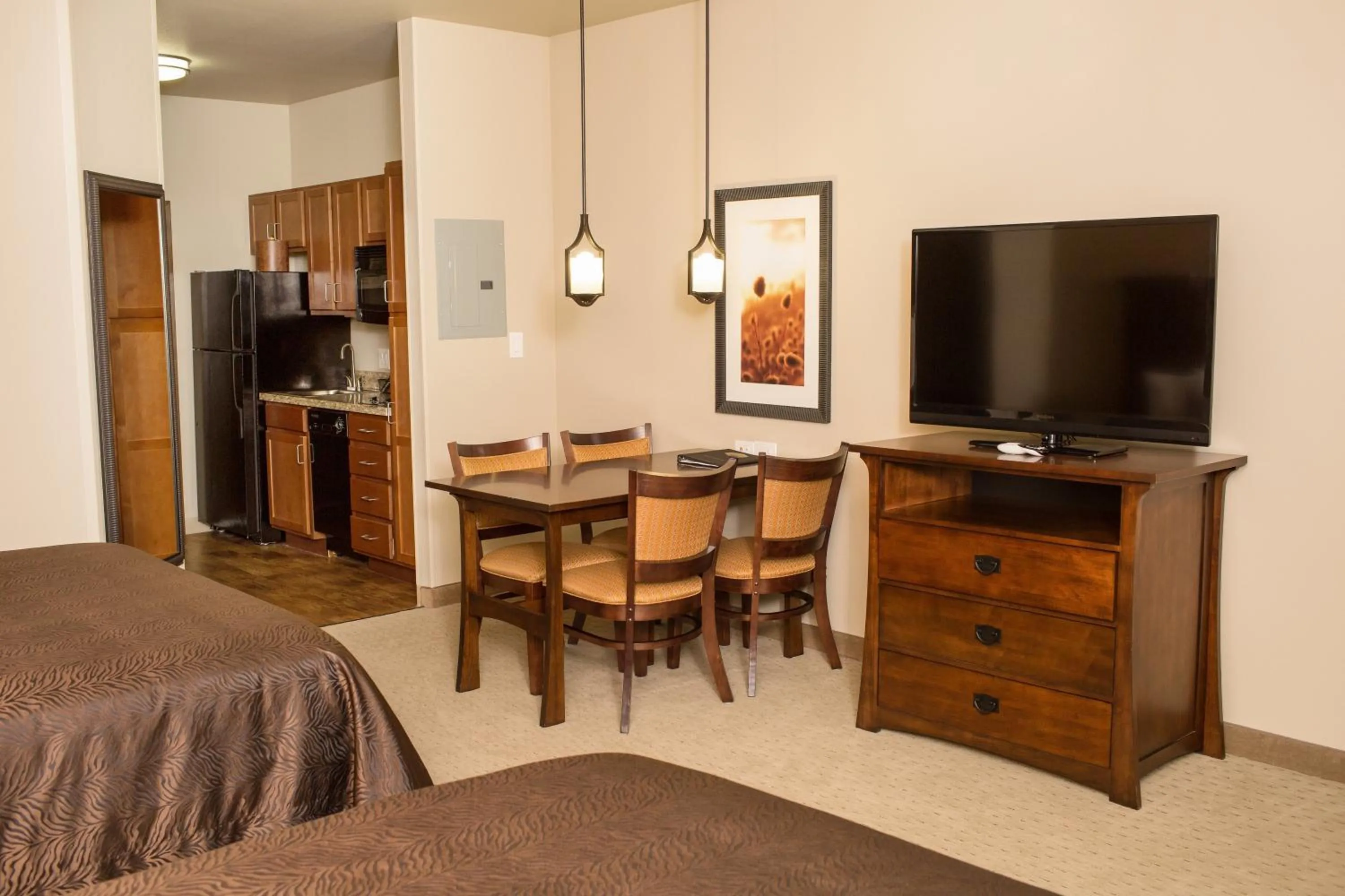 TV and multimedia, Bed in Teddy's Residential Suites New Town