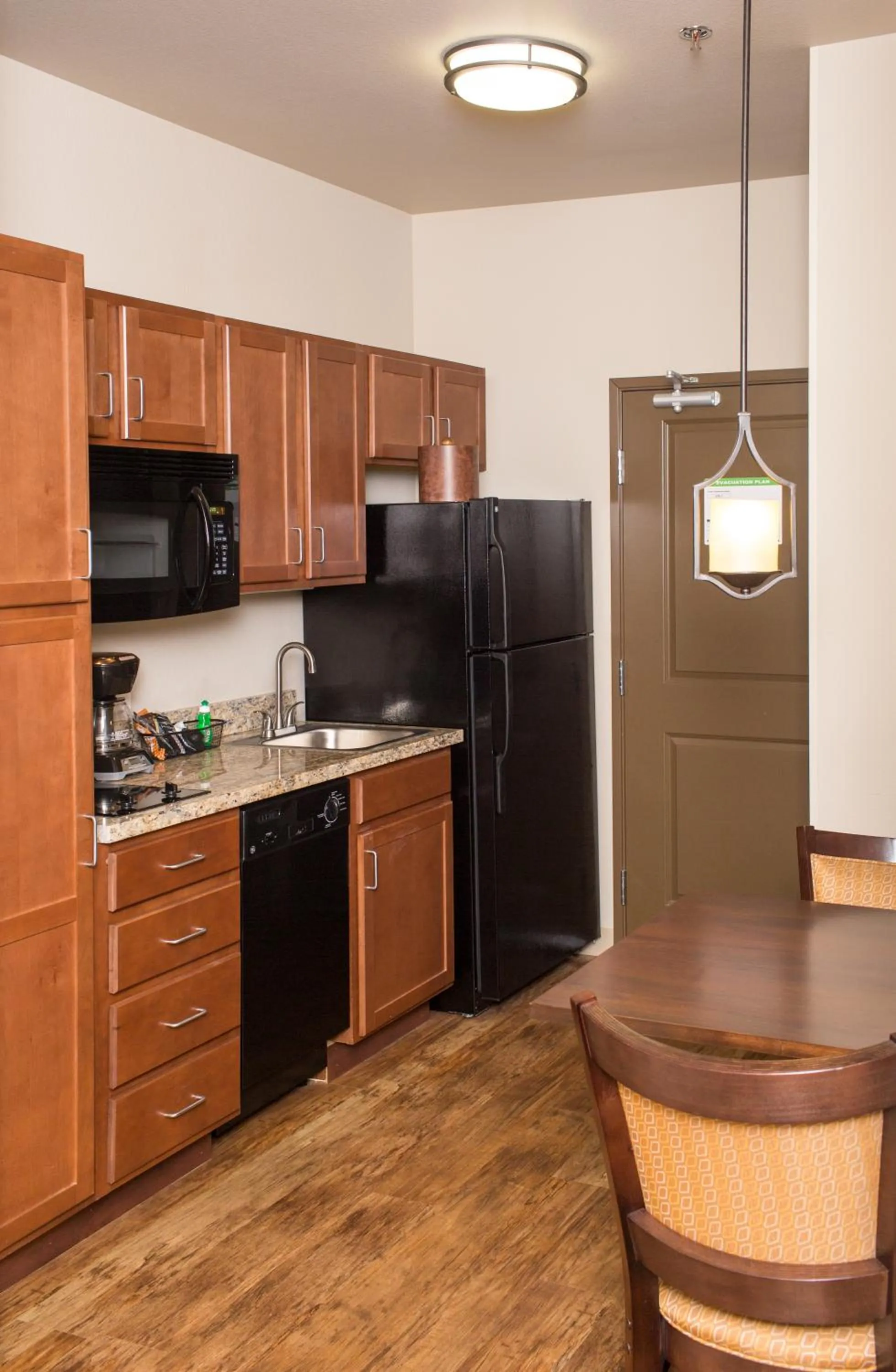 Kitchen or kitchenette in Teddy's Residential Suites New Town