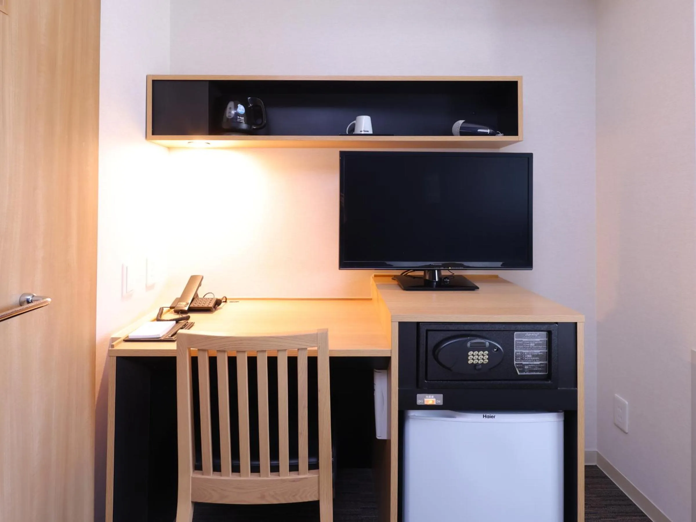 Photo of the whole room in Dormy Inn Ueno Okachimachi