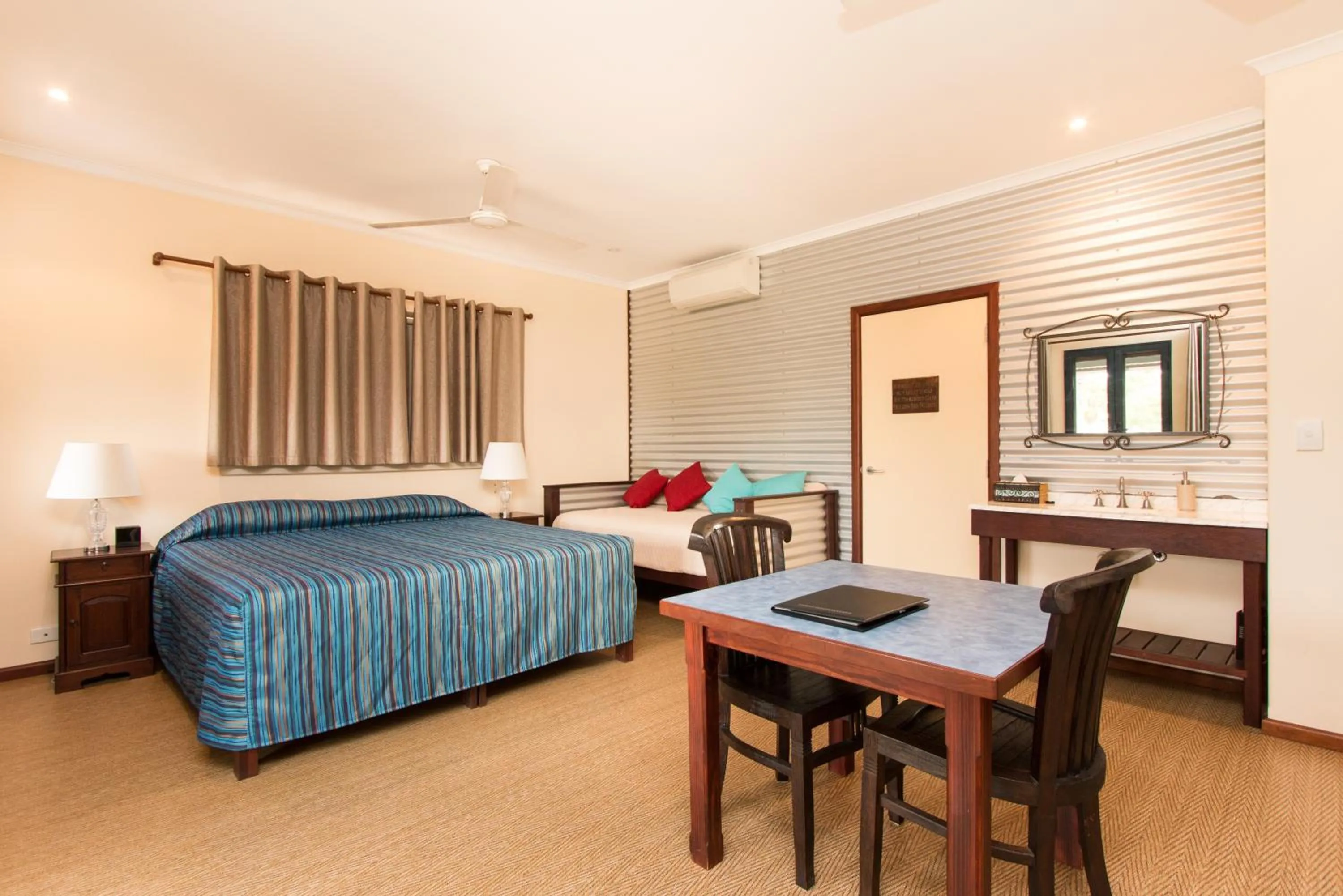 Bedroom, Bed in The Courthouse Bed & Breakfast