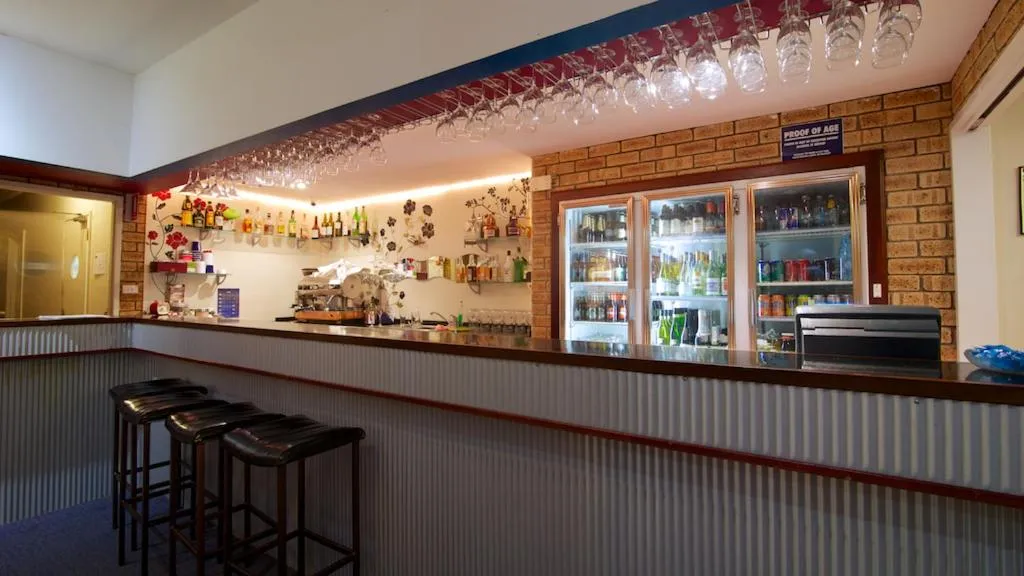 Lounge or bar in Cervantes Pinnacles Motel