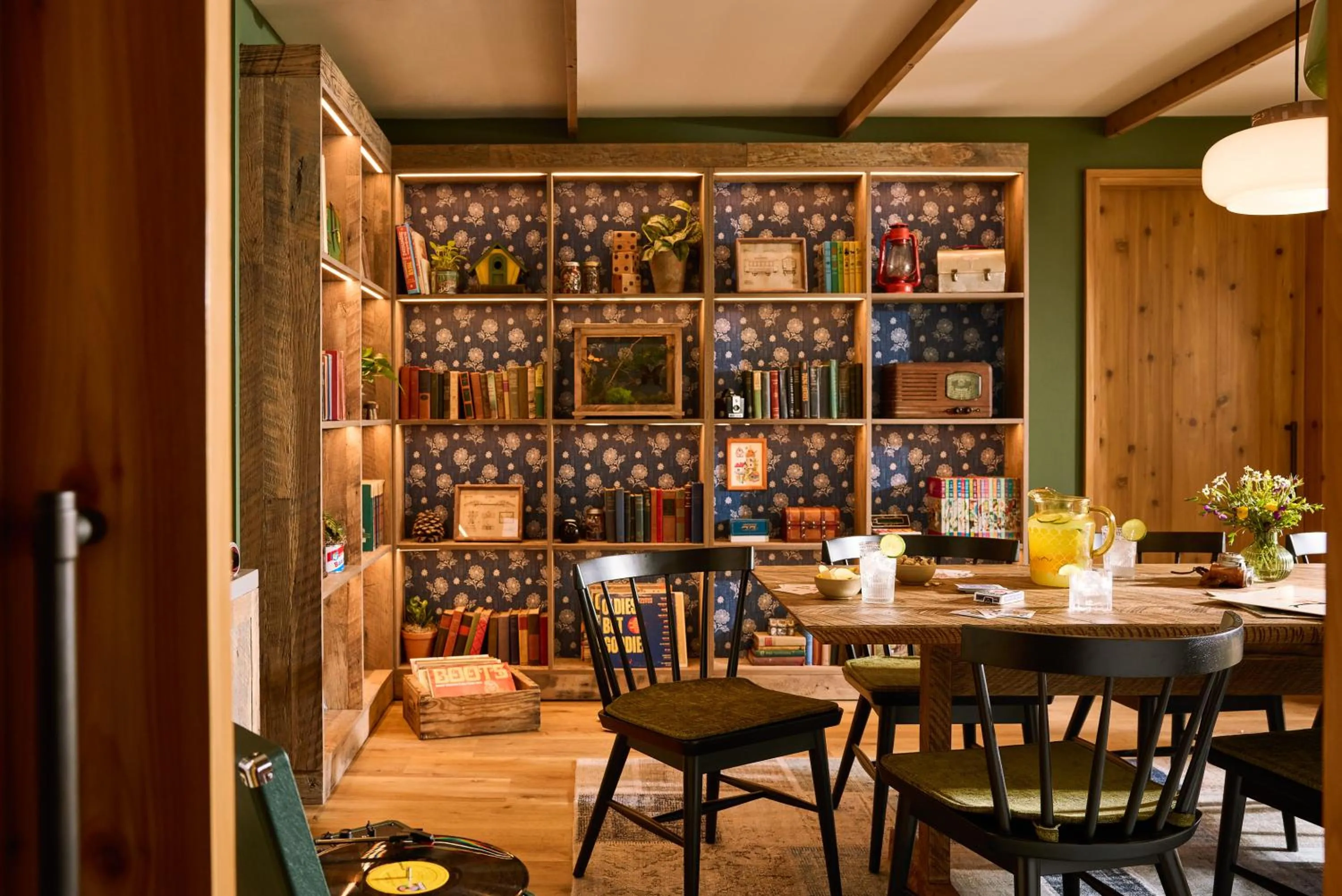 VIP in Treehouse Hotel Silicon Valley