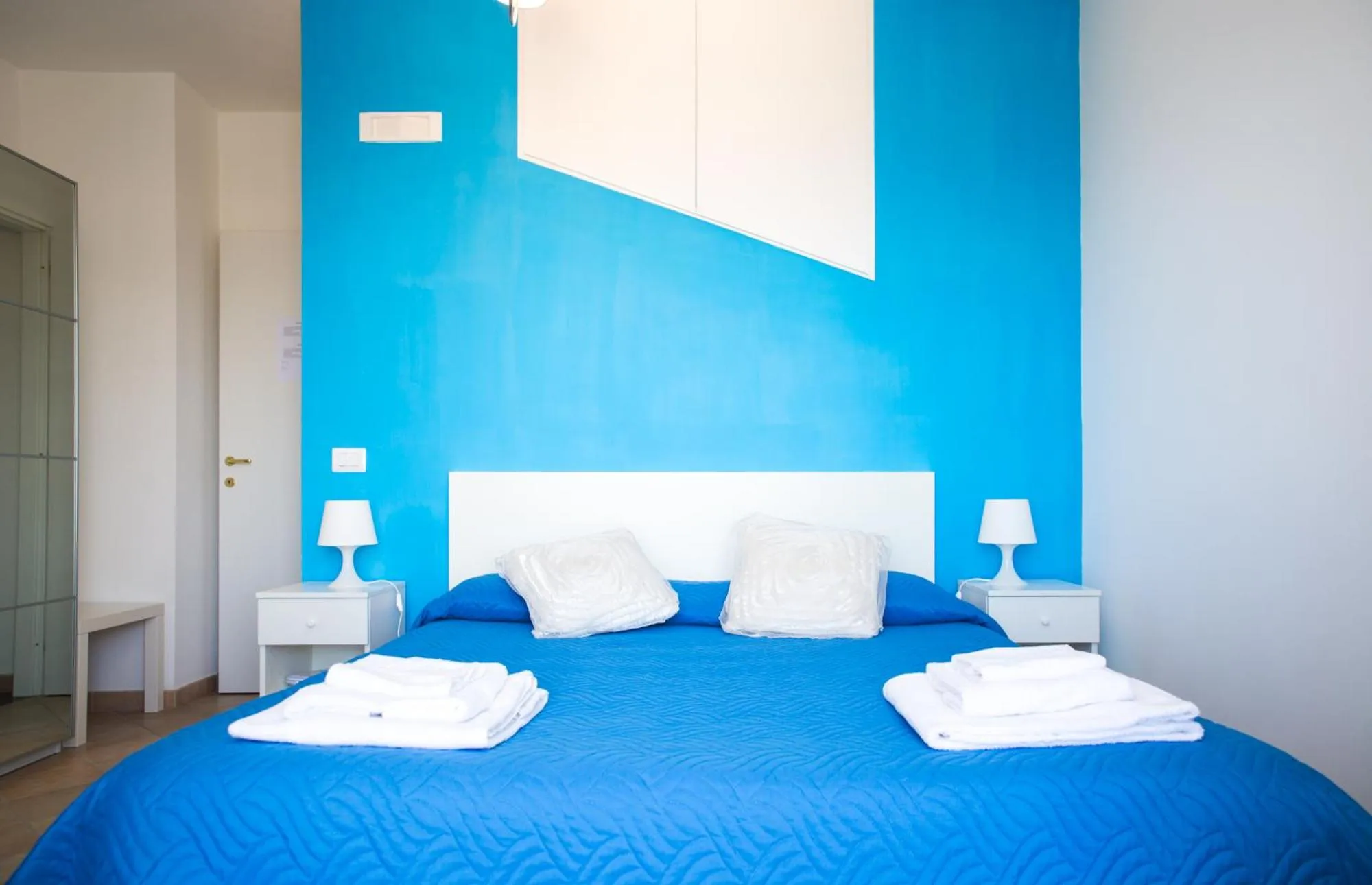 Bedroom, Bed in Lemon Flats Sorrento