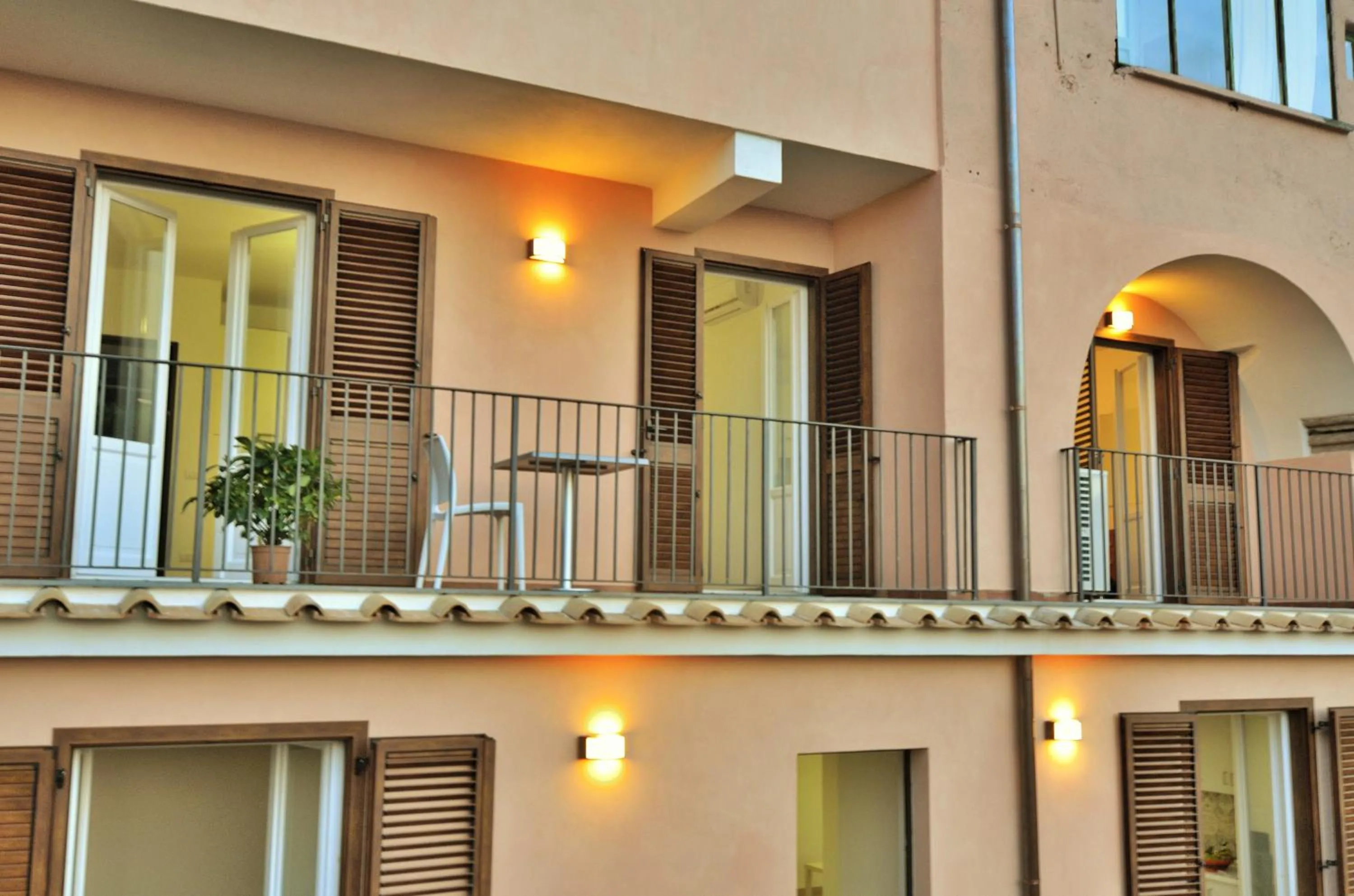 Facade/entrance in Lemon Flats Sorrento
