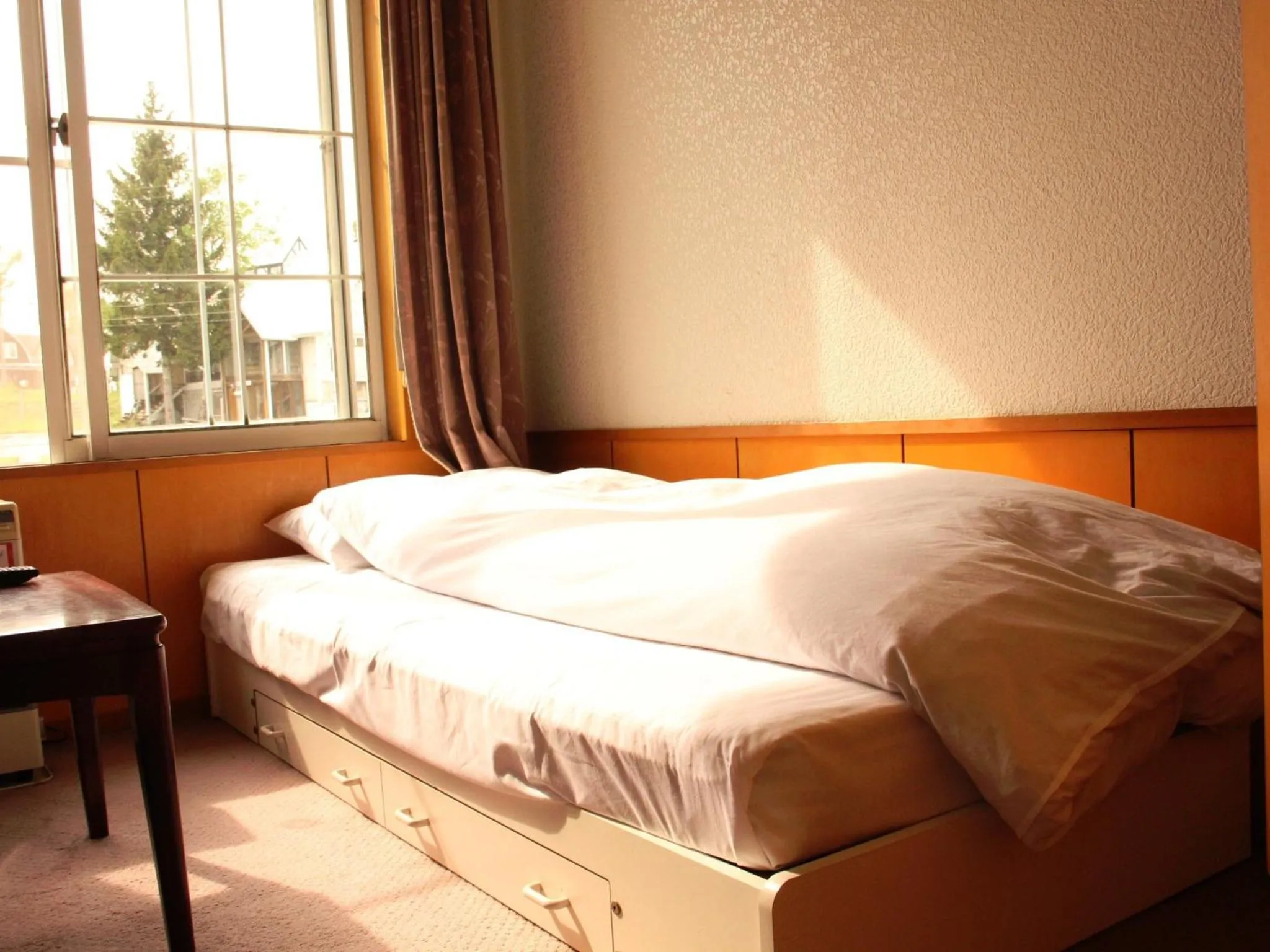 Photo of the whole room in Marchen House Madarao