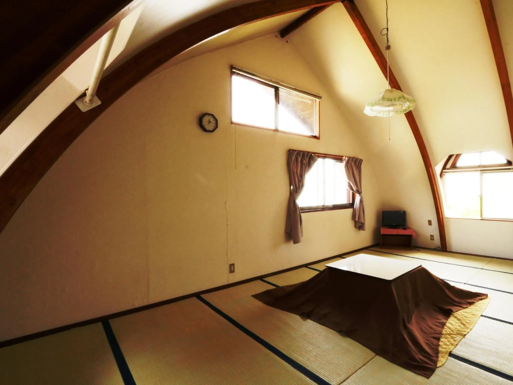 Photo of the whole room in Marchen House Madarao