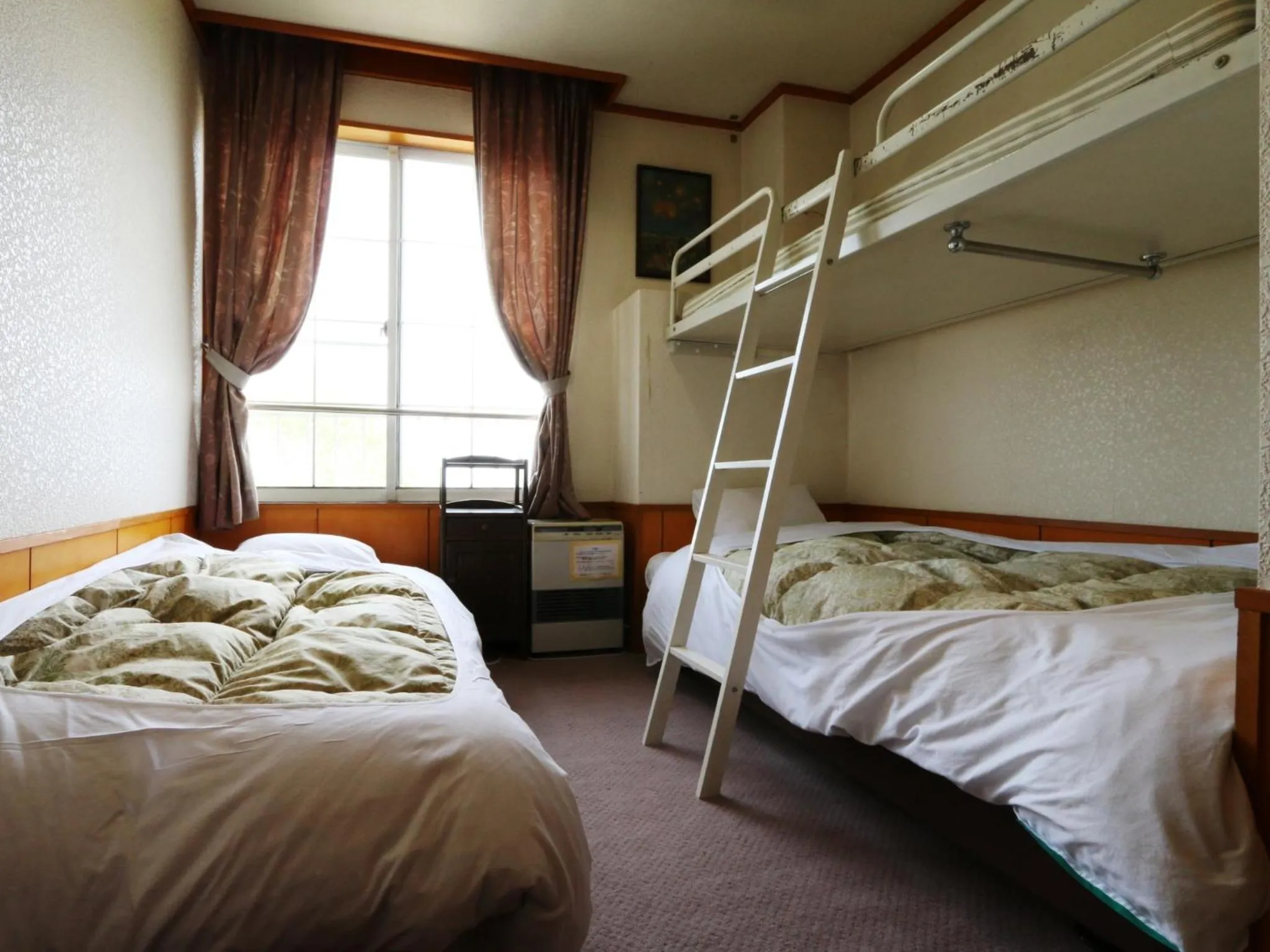 Photo of the whole room in Marchen House Madarao