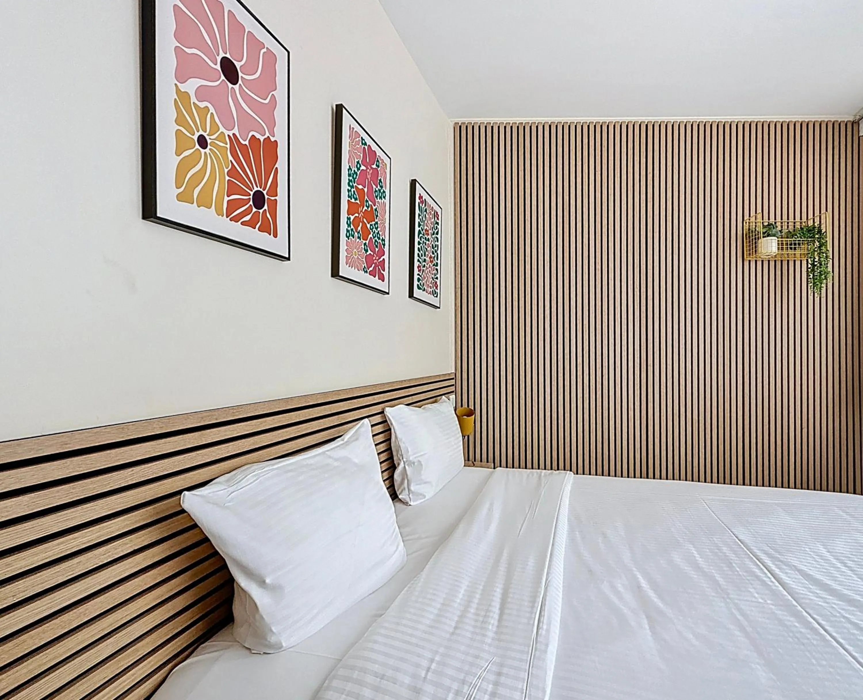 Bed in Slina Hotel Brussels