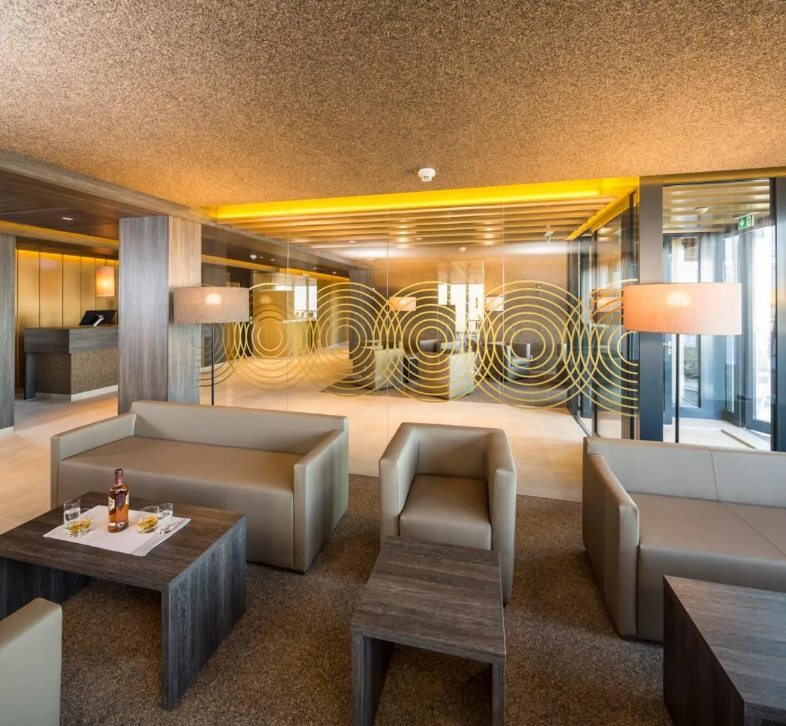 Lobby or reception in MYHOTEL München Olching