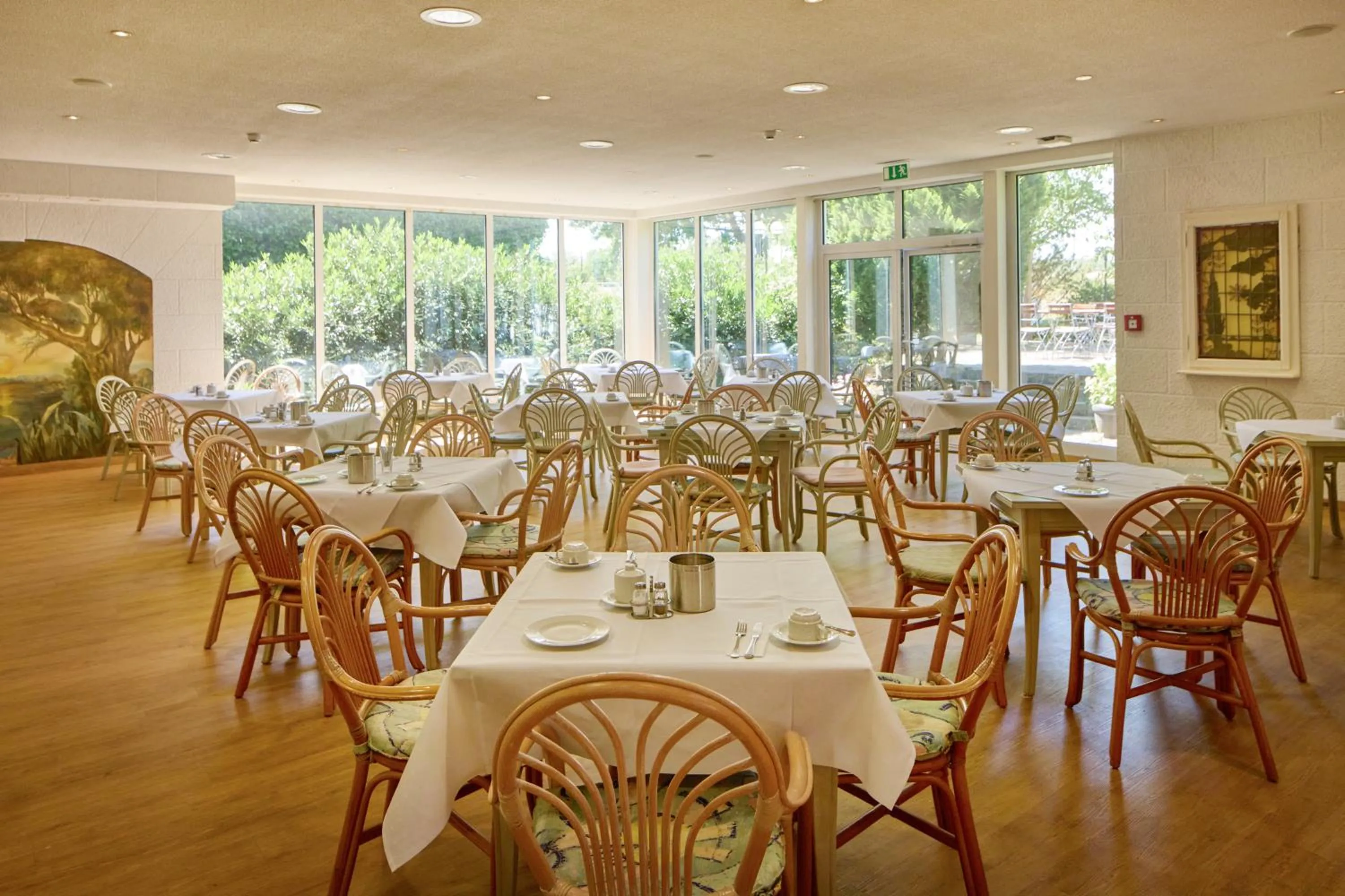 TRIP INN Axxon Hotel