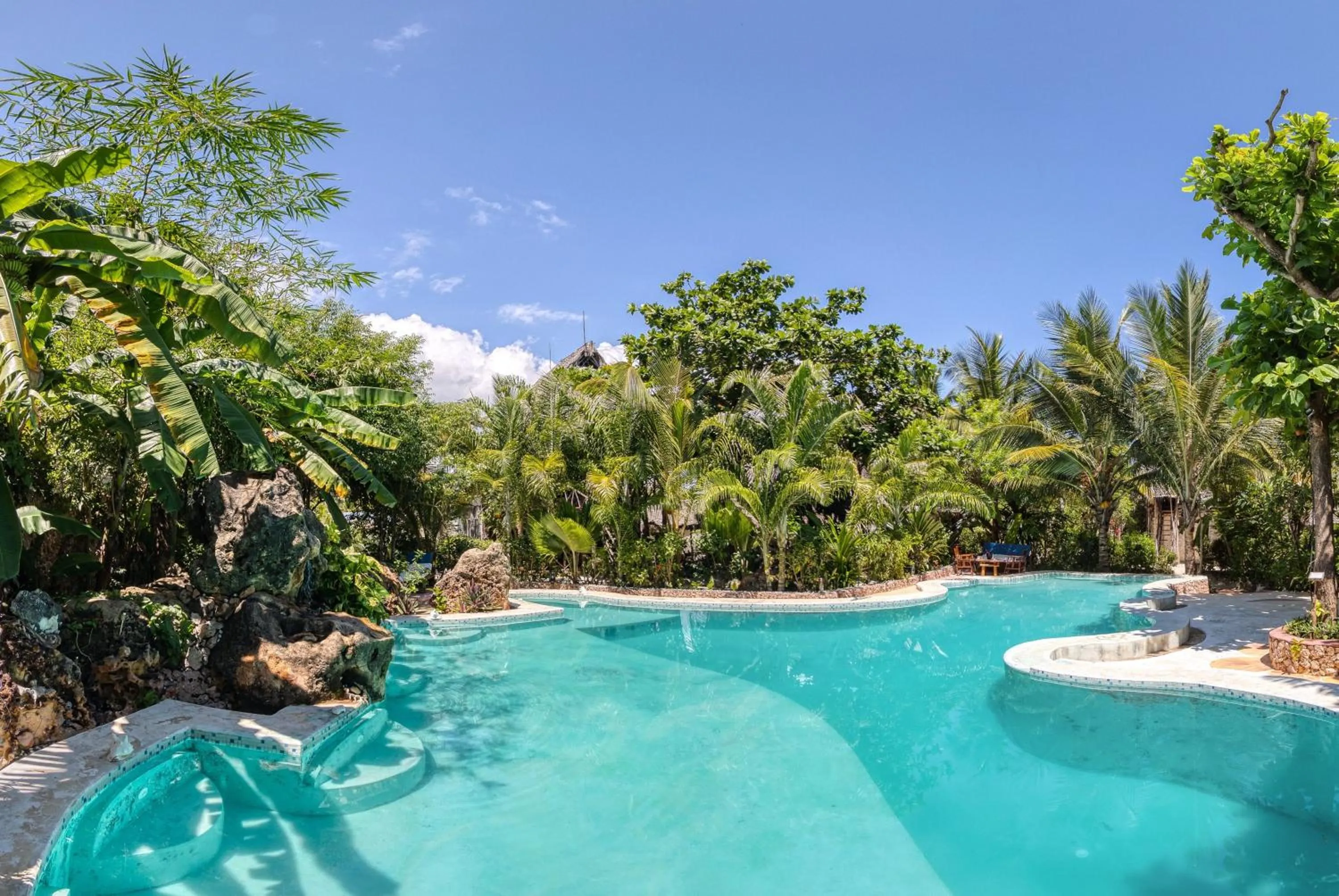 Swimming pool in Mustapha' s Place