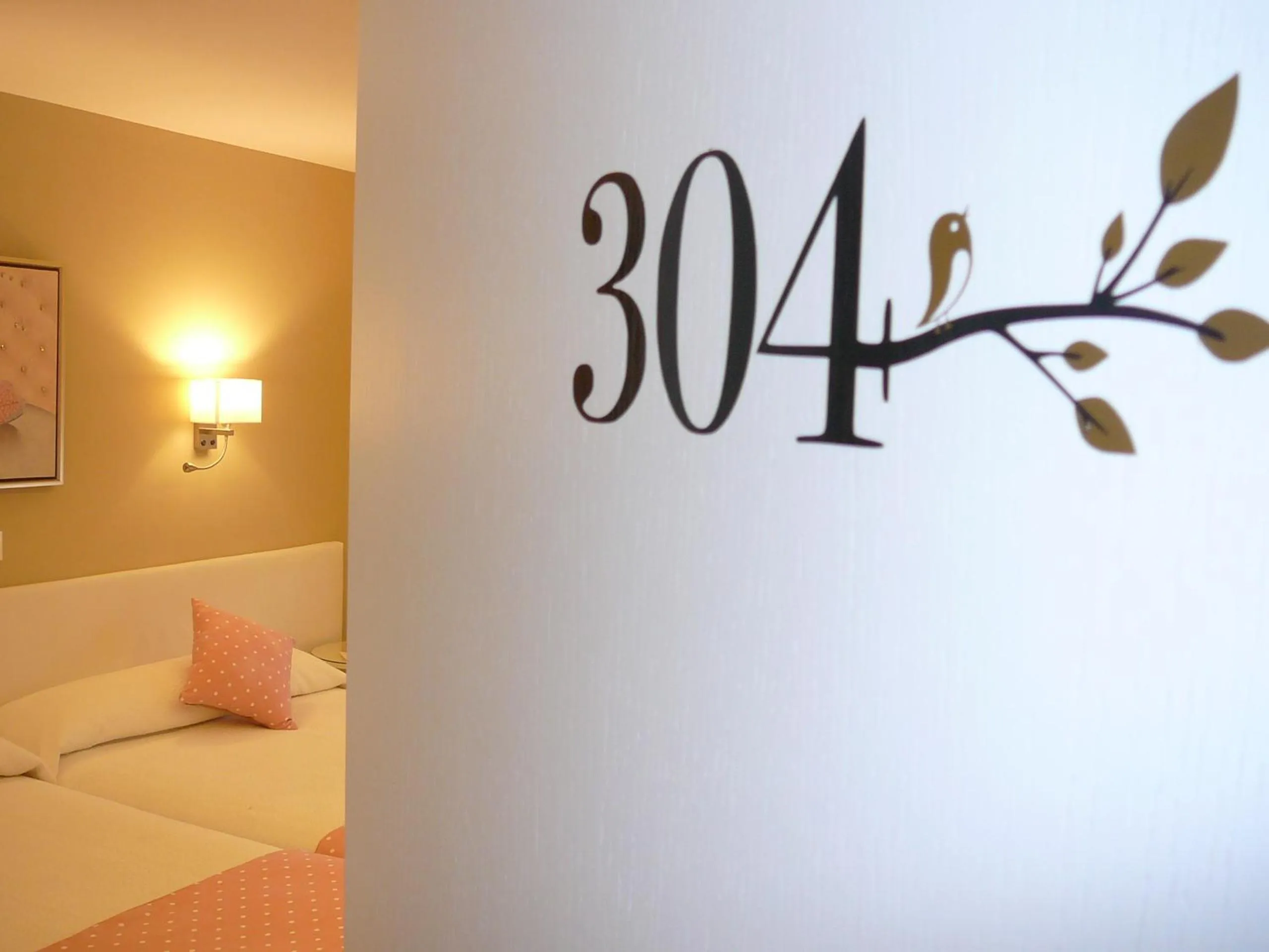 Decorative detail, Bed in Hotel el Pinar