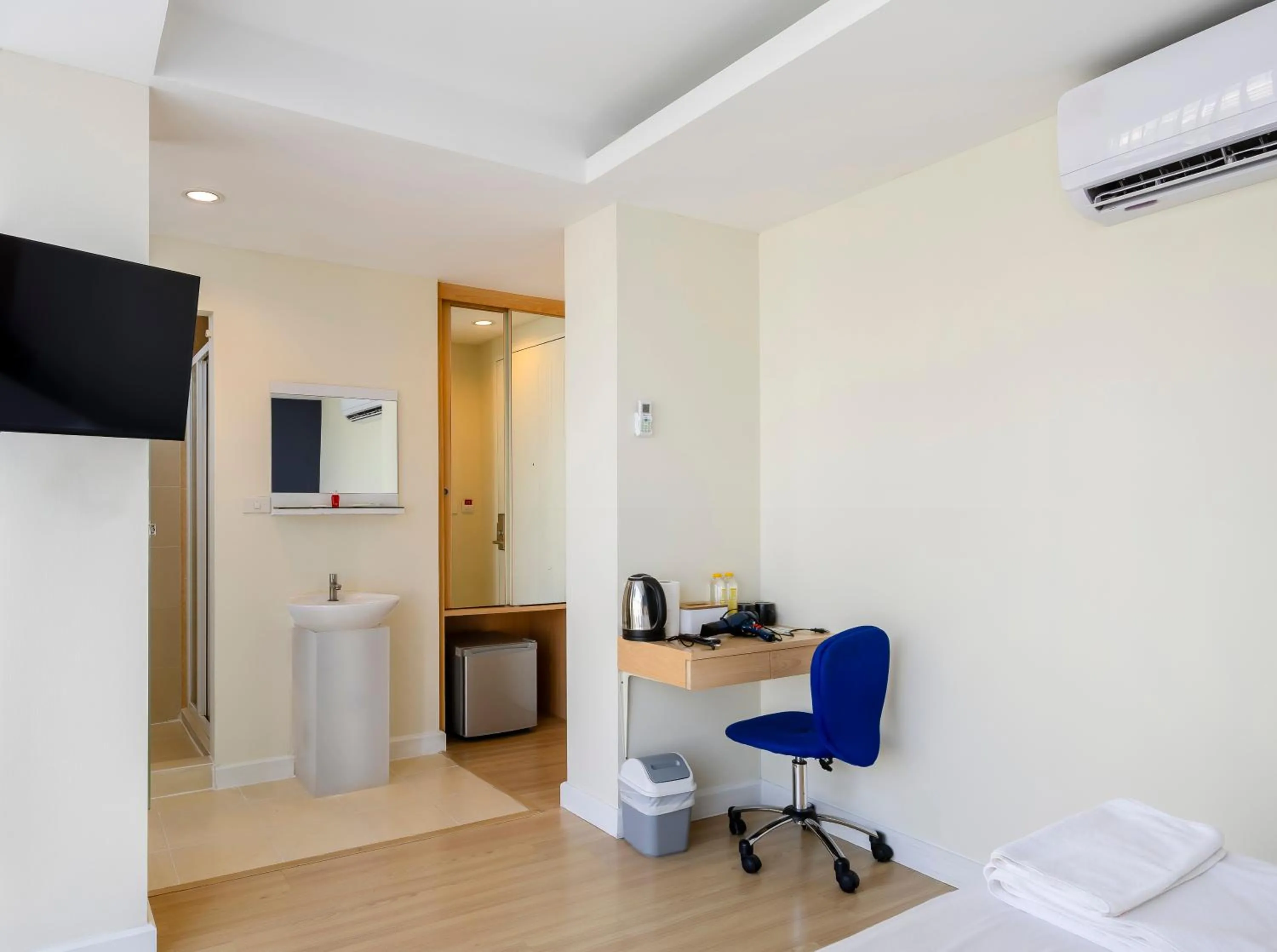 safe in GP House Express Sukhumvit 81