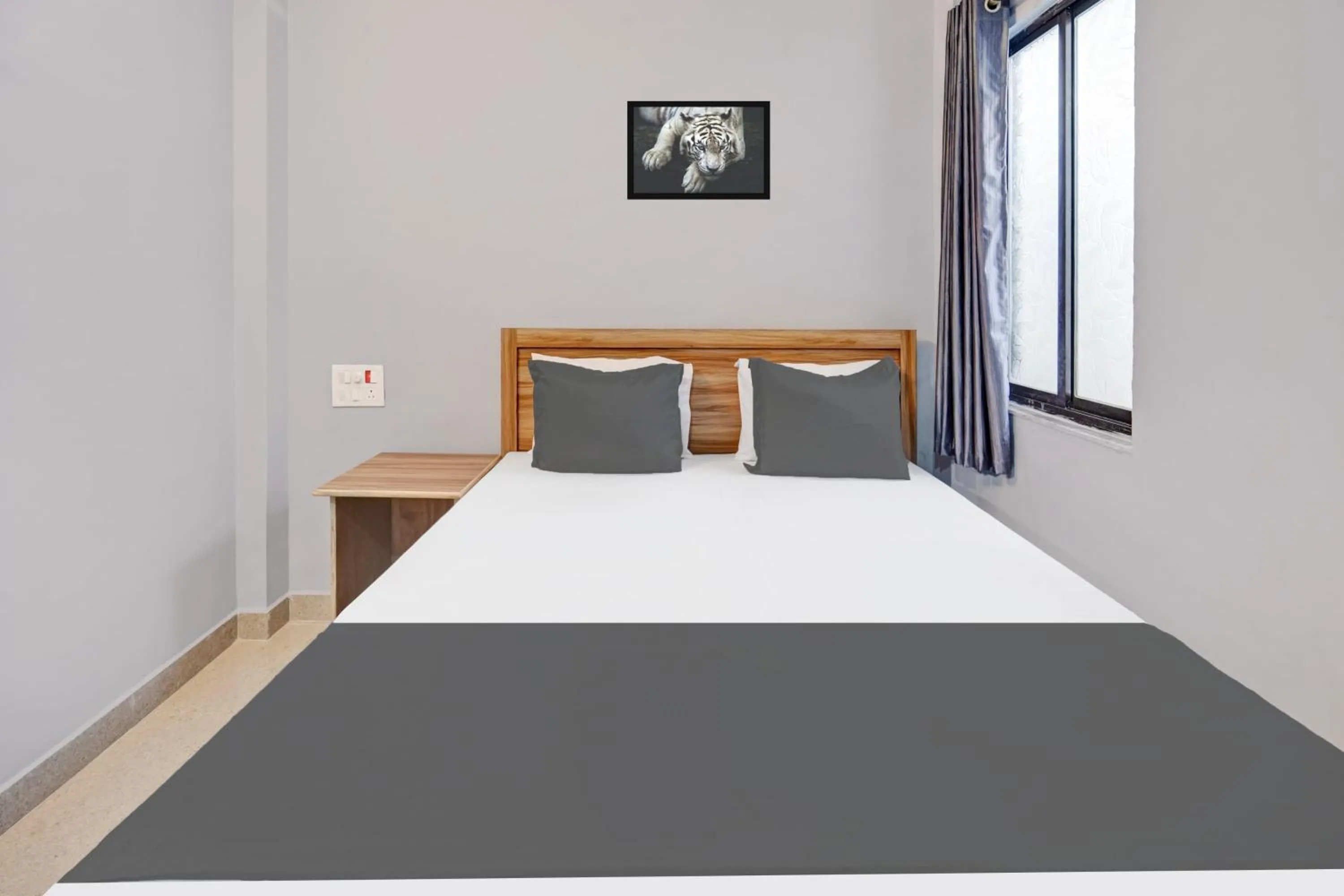 Bedroom in HOTEL O ROYAL GUEST HOUSE