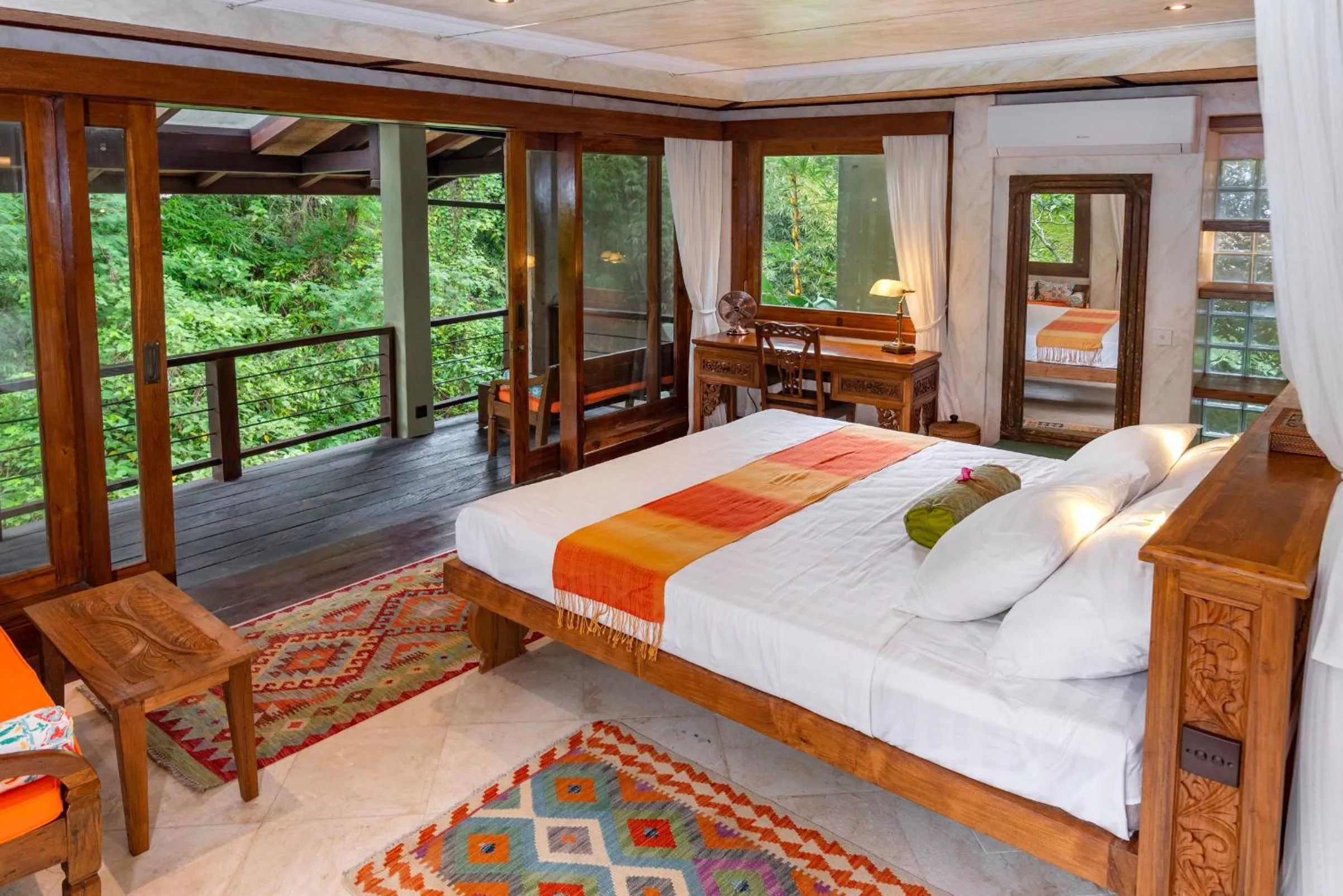 Bed in Lumina Wellness Retreat