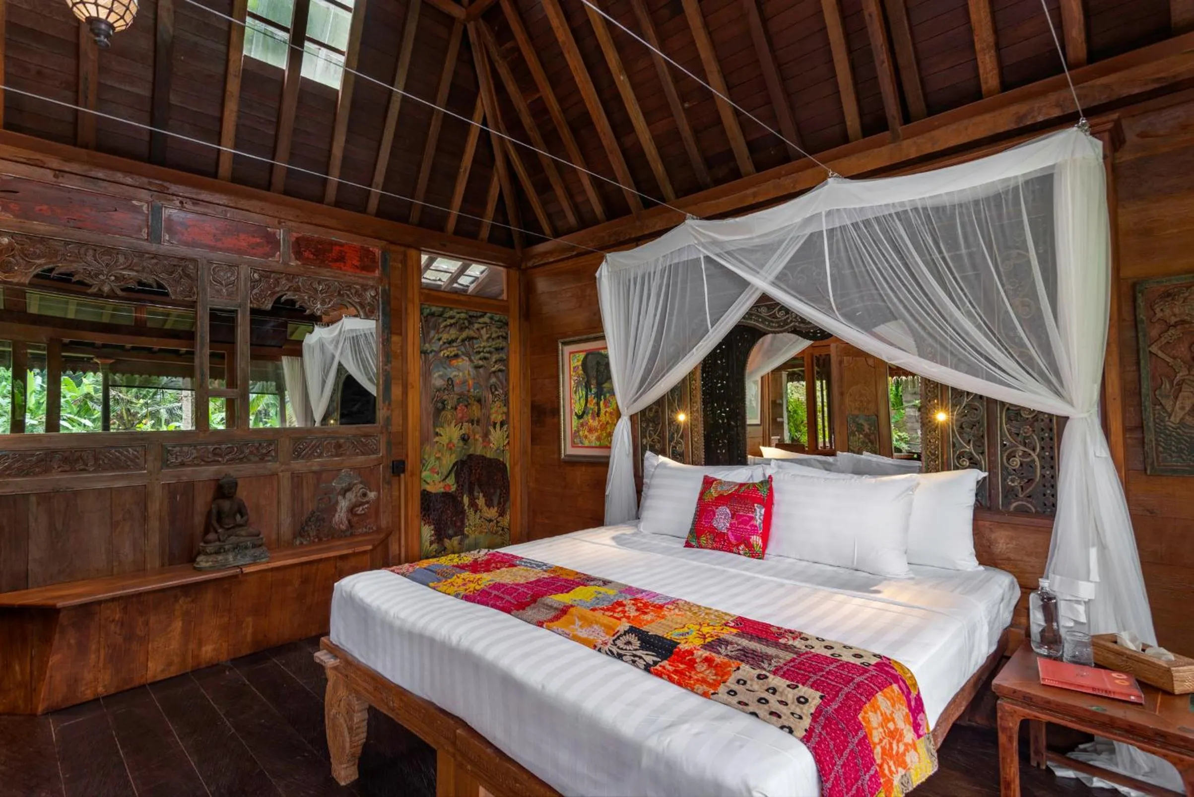 Bed in Lumina Wellness Retreat