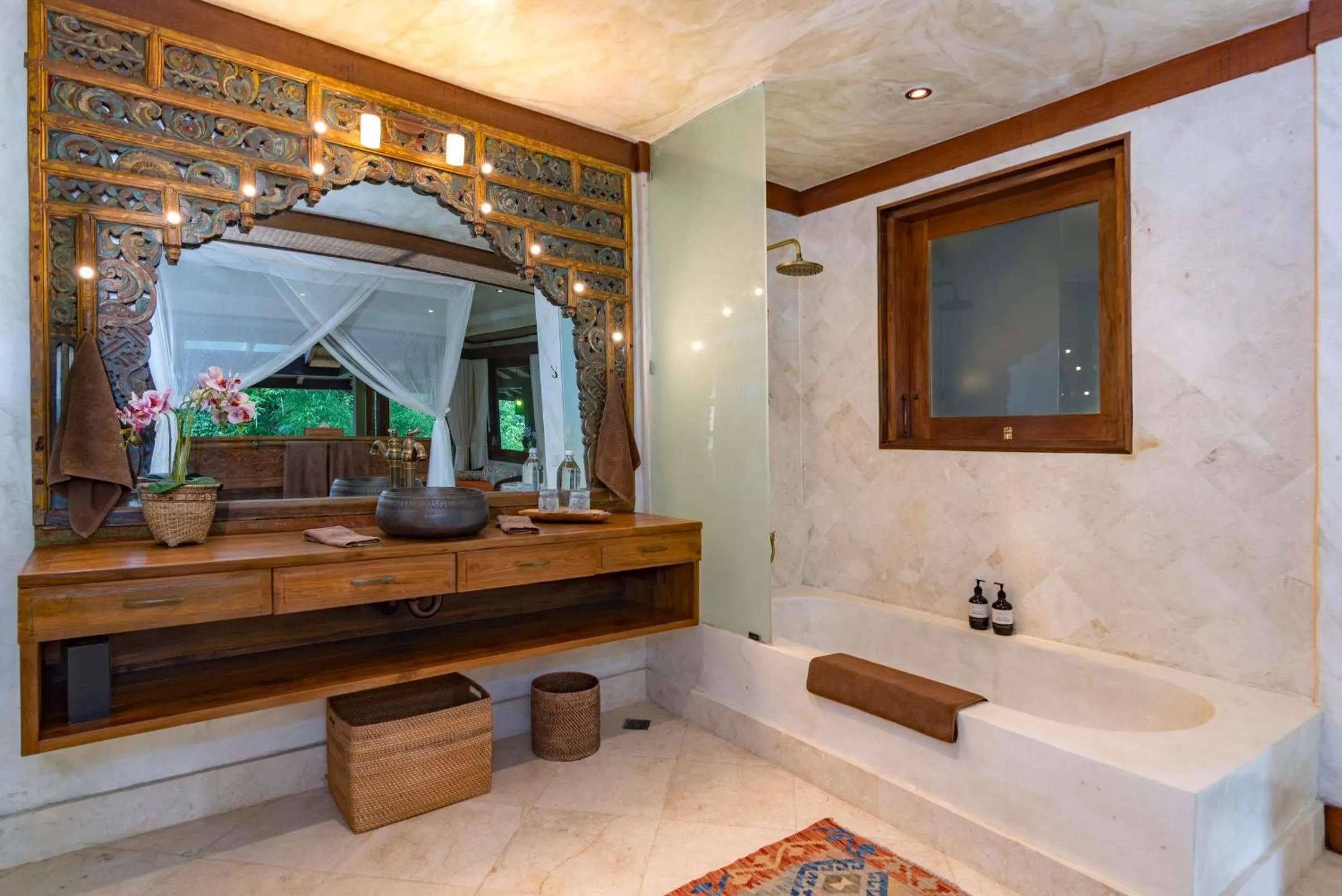 Bathroom in Lumina Wellness Retreat