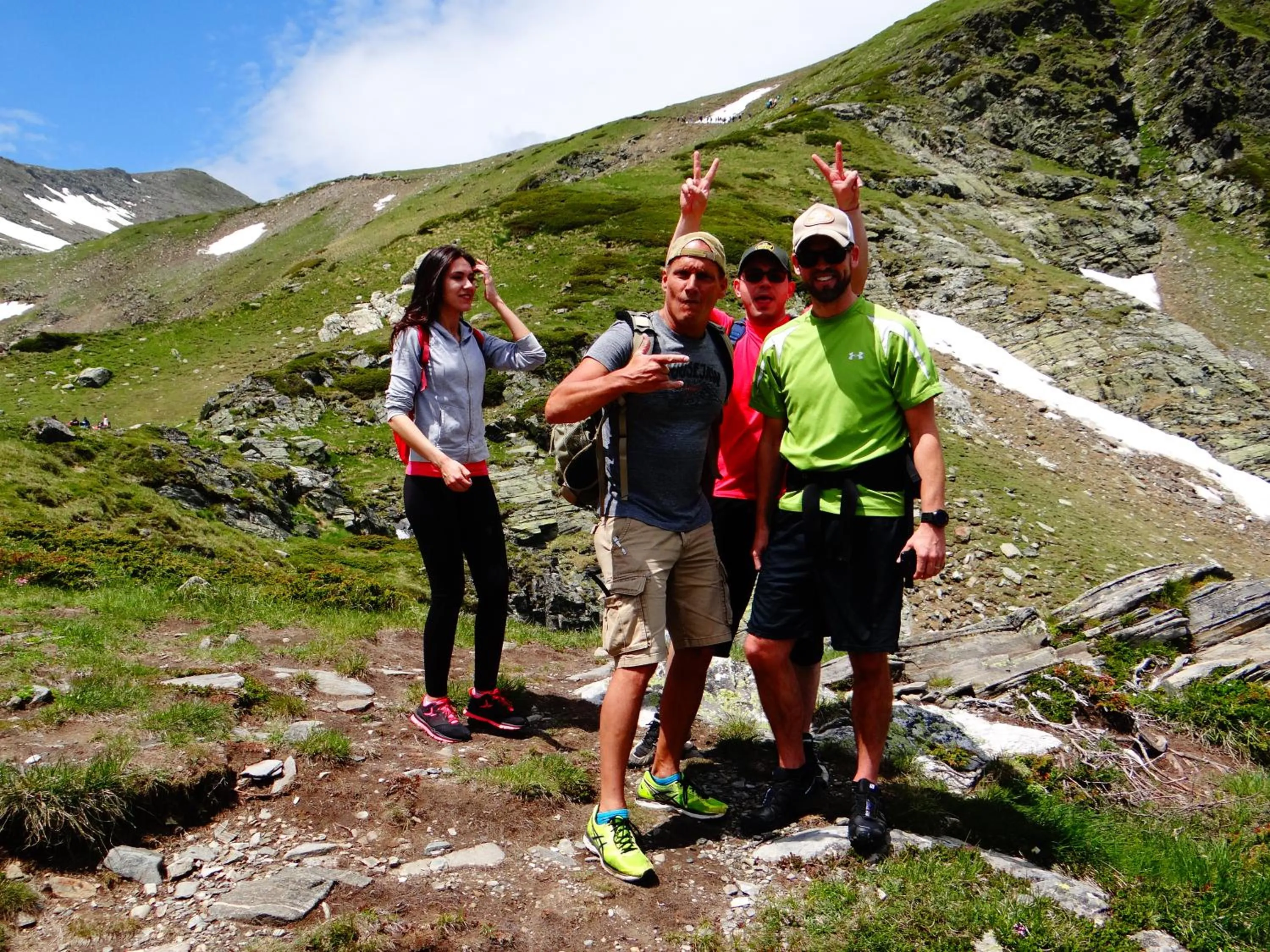 Hiking in Apartments Carrera