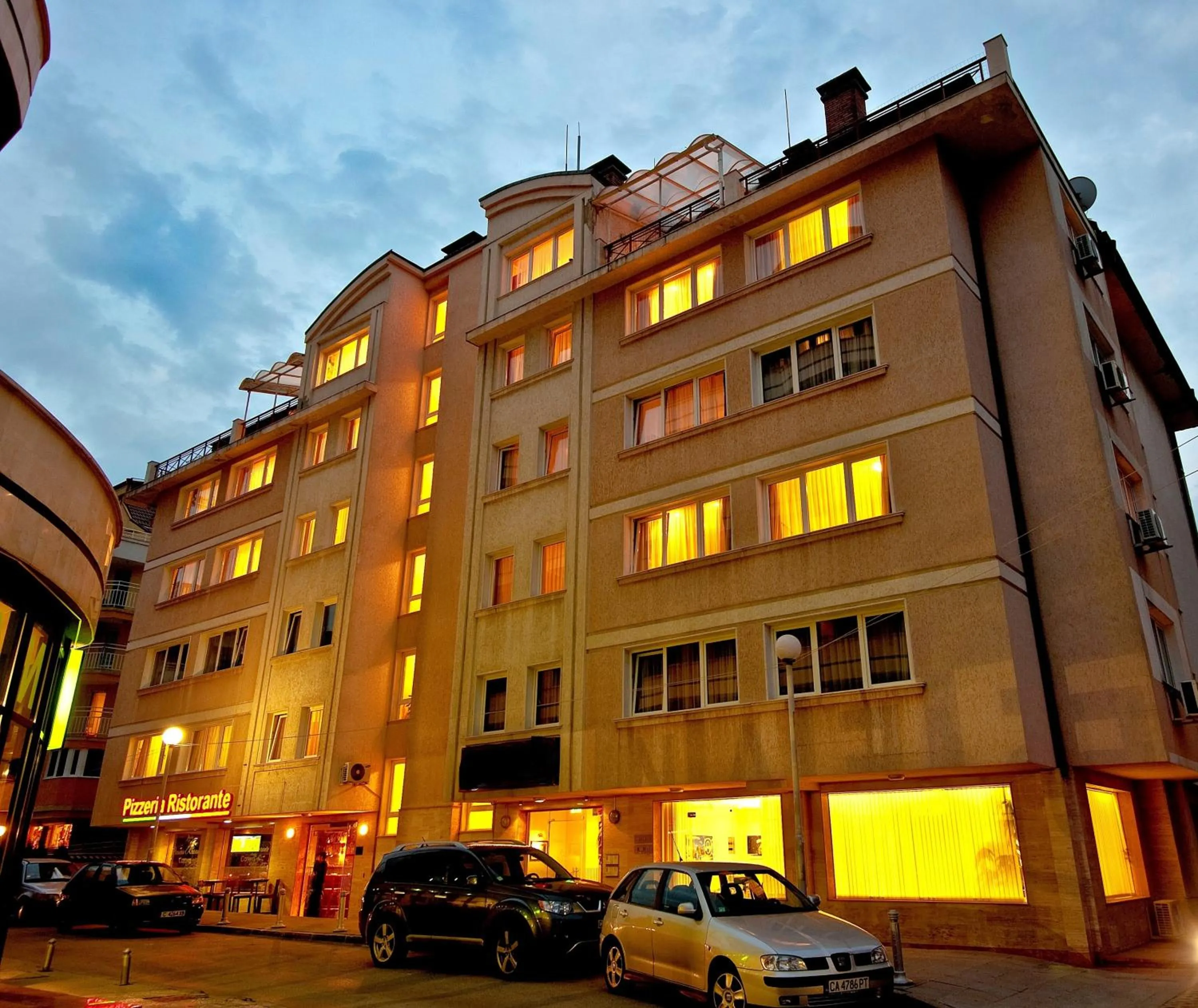 Facade/entrance in Apartments Carrera