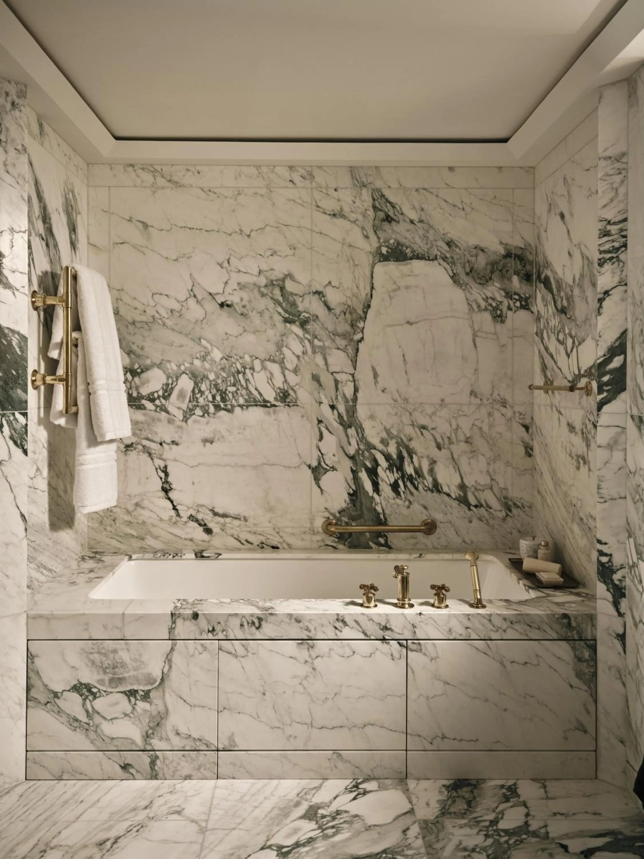 Bathroom in The Chancery Rosewood