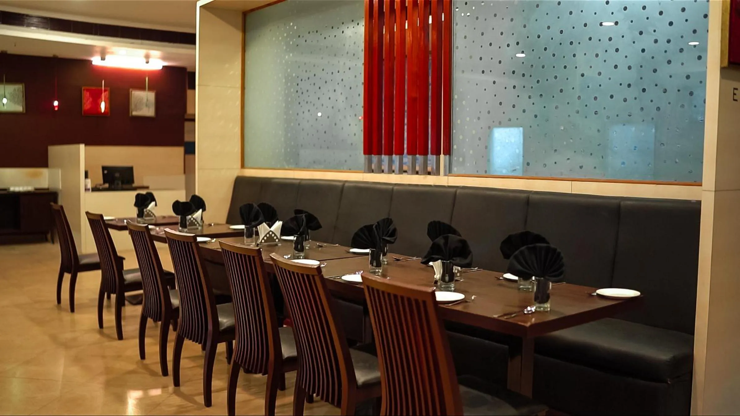 Restaurant/places to eat in The Altruist Hotel Kharadi
