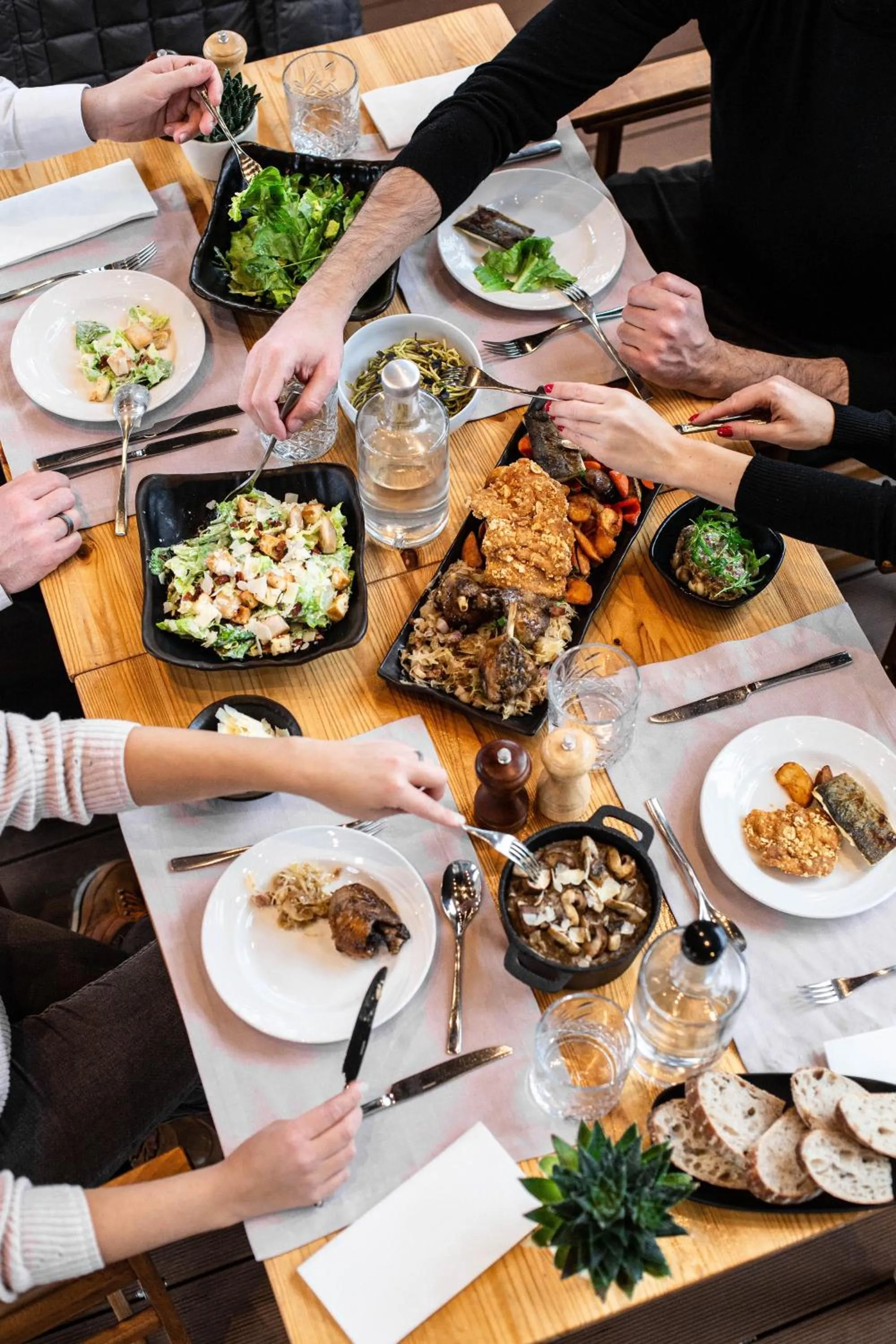 Restaurant/places to eat in Aria Hotel Budapest by Library Hotel Collection