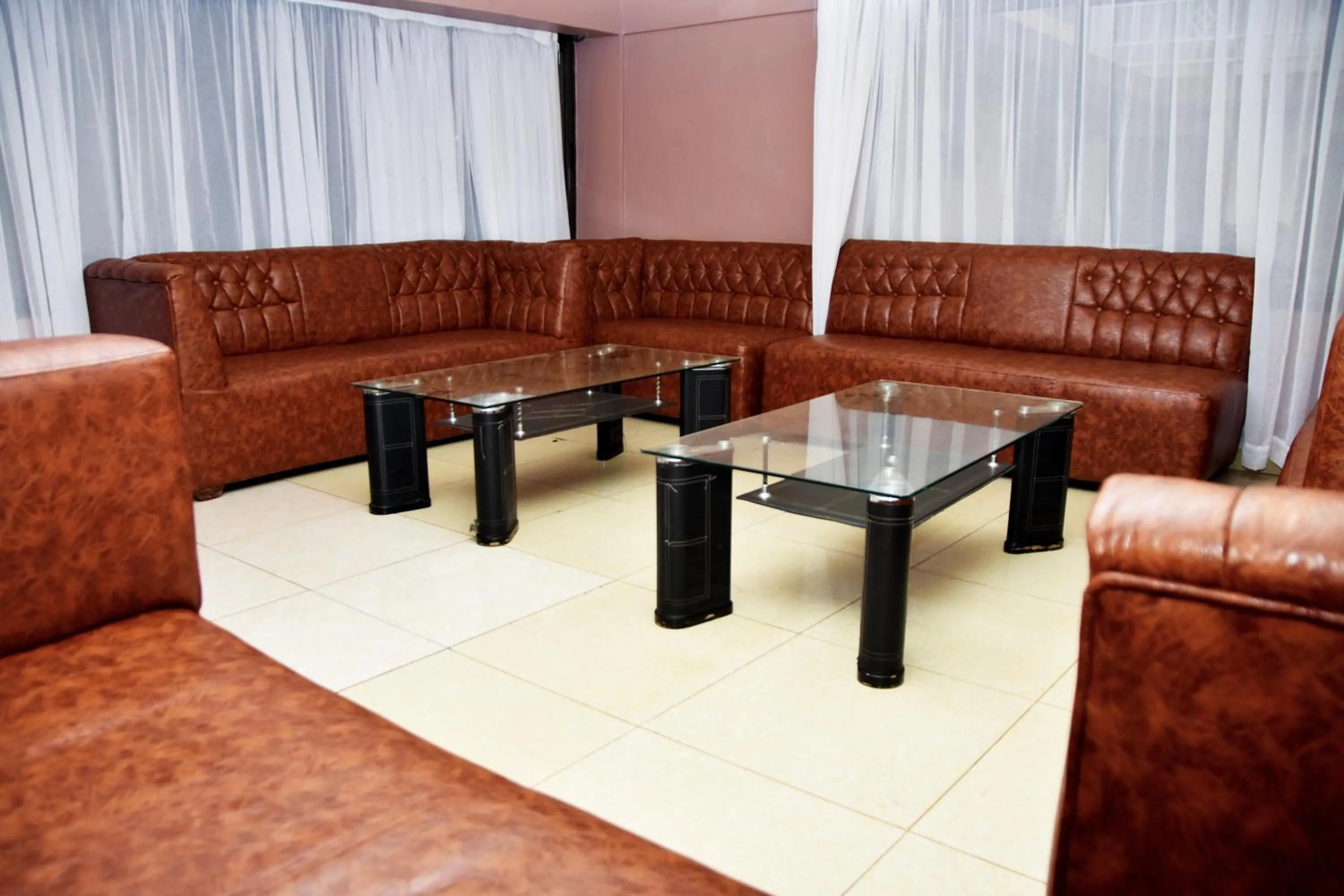 Seating area in Sunstar Hotel Nairobi
