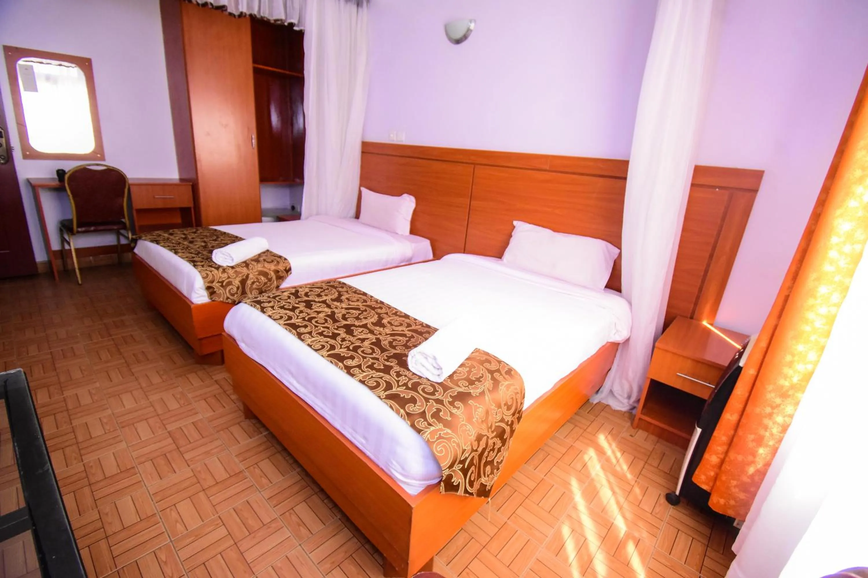Photo of the whole room, Bed in Sunstar Hotel Nairobi
