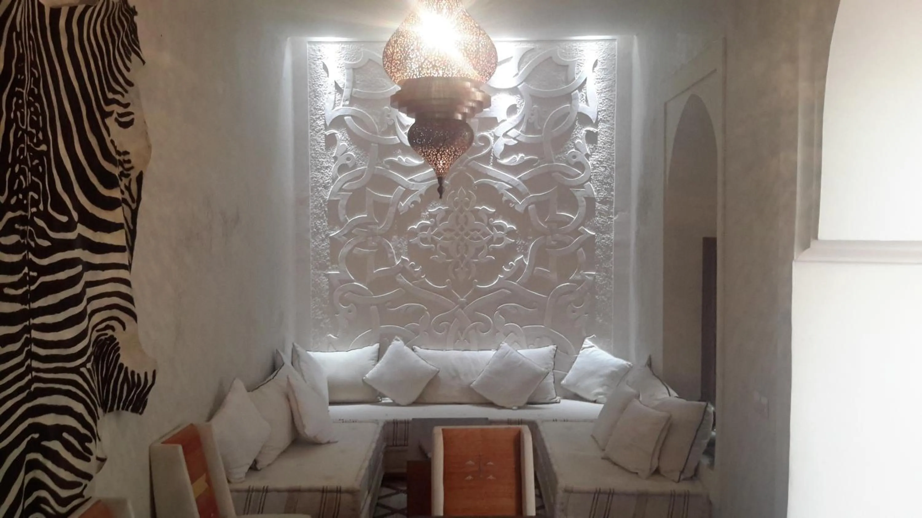 Restaurant/places to eat in Riad Maialou & SPA