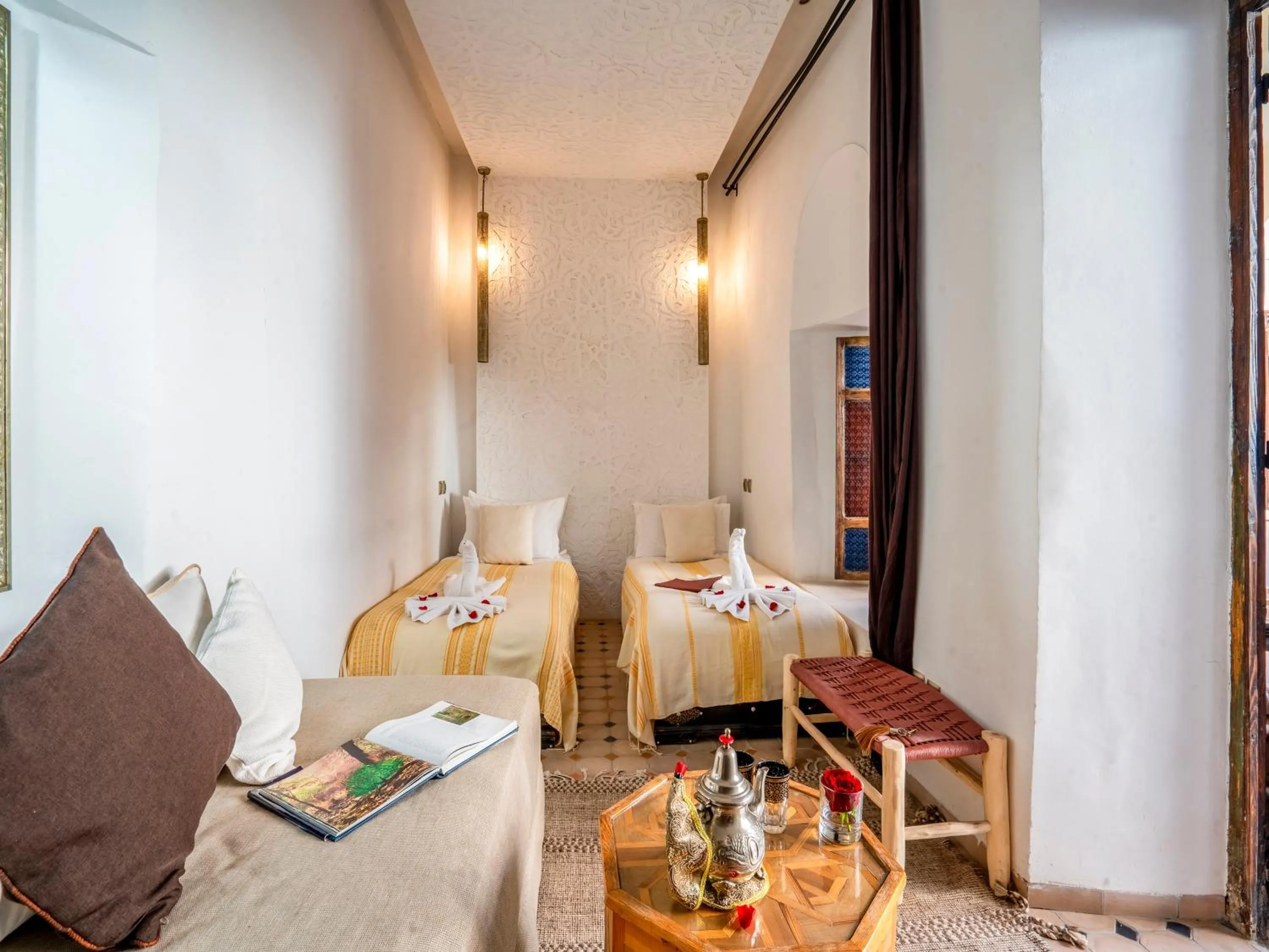 Bed in Riad Maialou & SPA