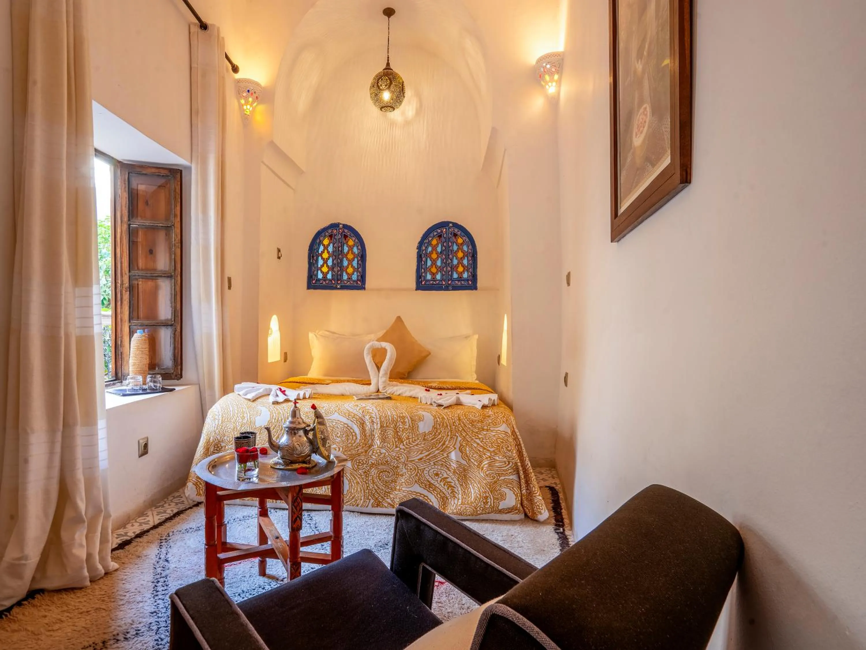 Bed in Riad Maialou & SPA