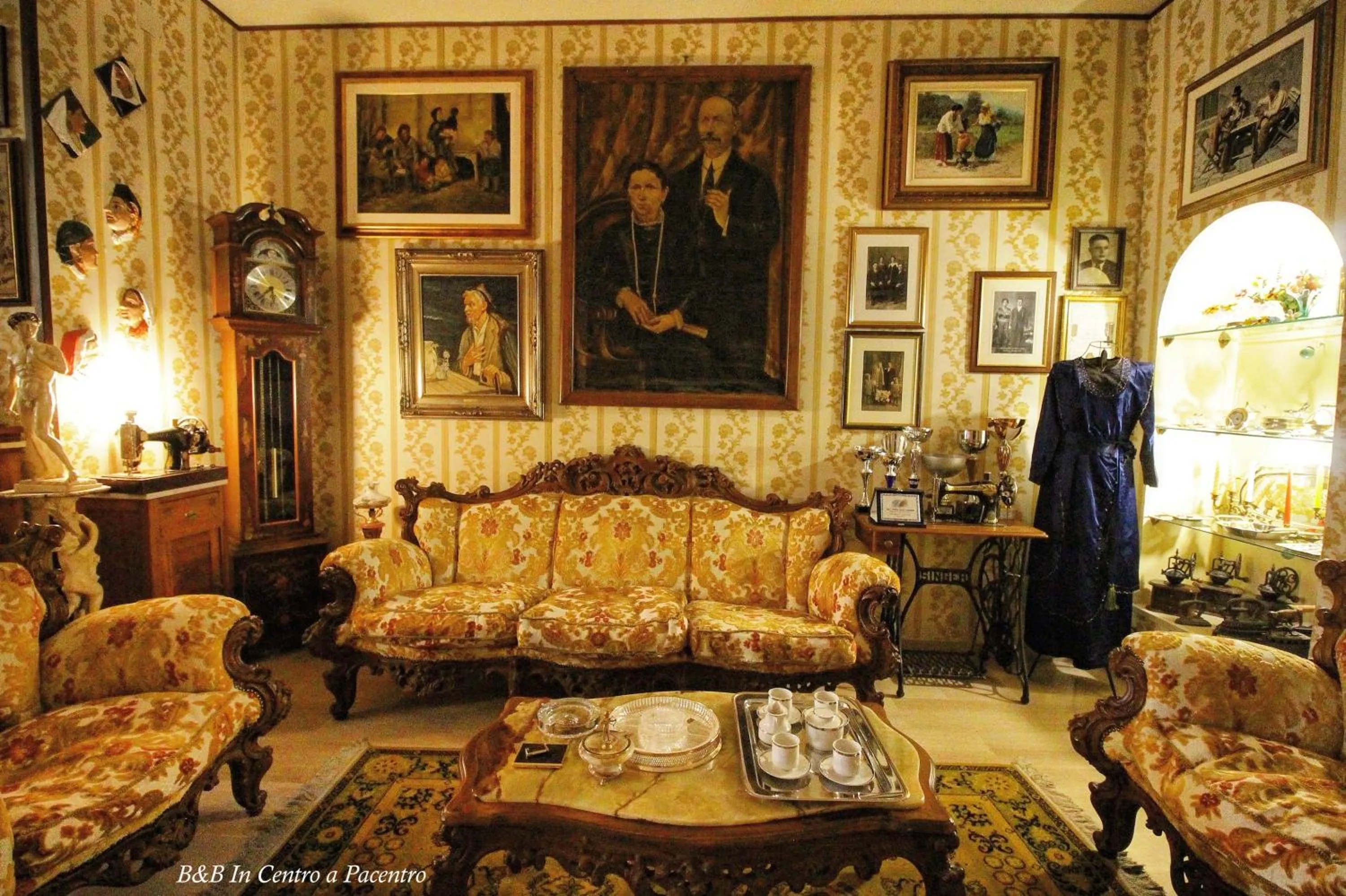 Living room in B&B In Centro a Pacentro