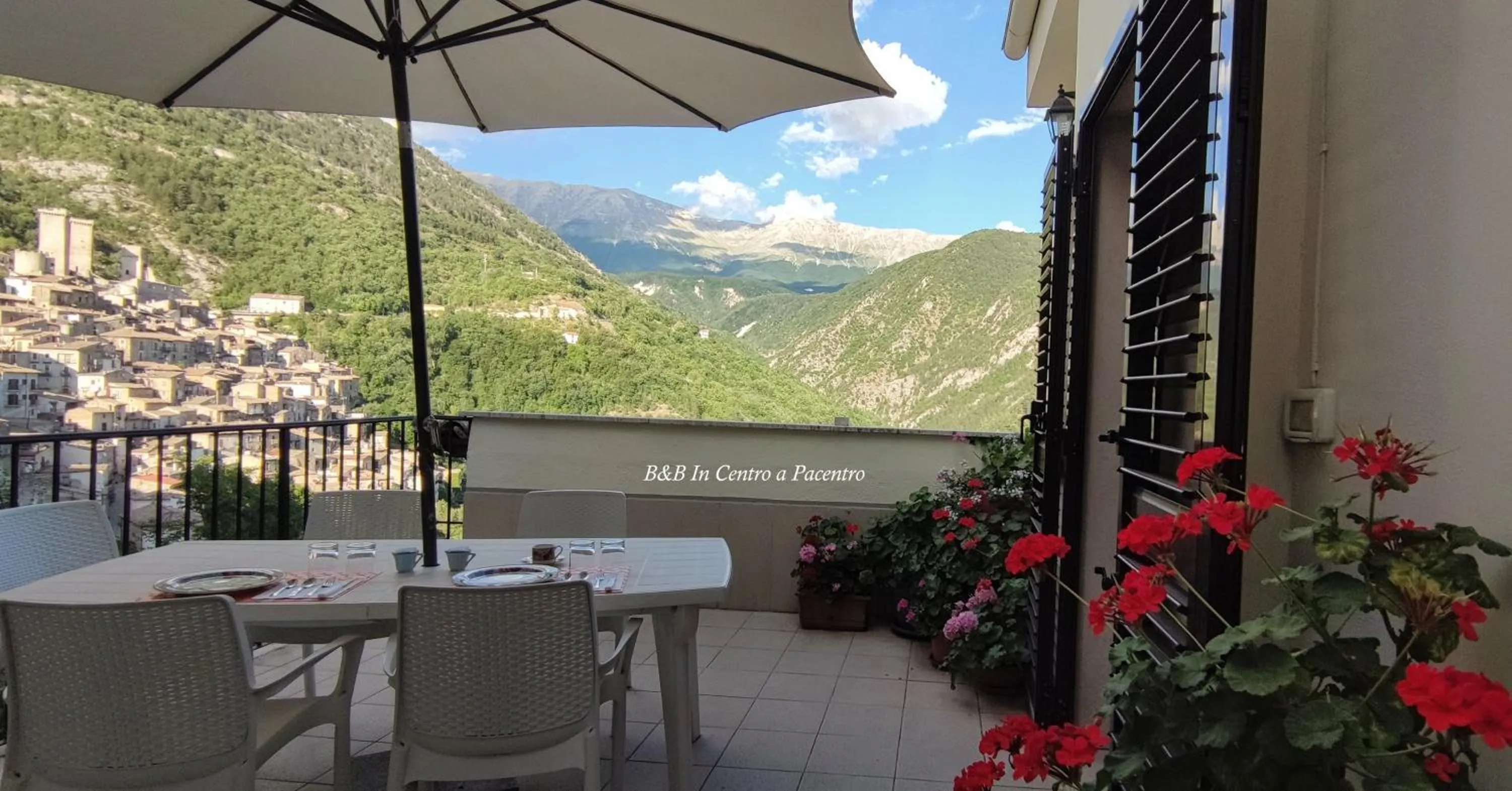 Patio in B&B In Centro a Pacentro