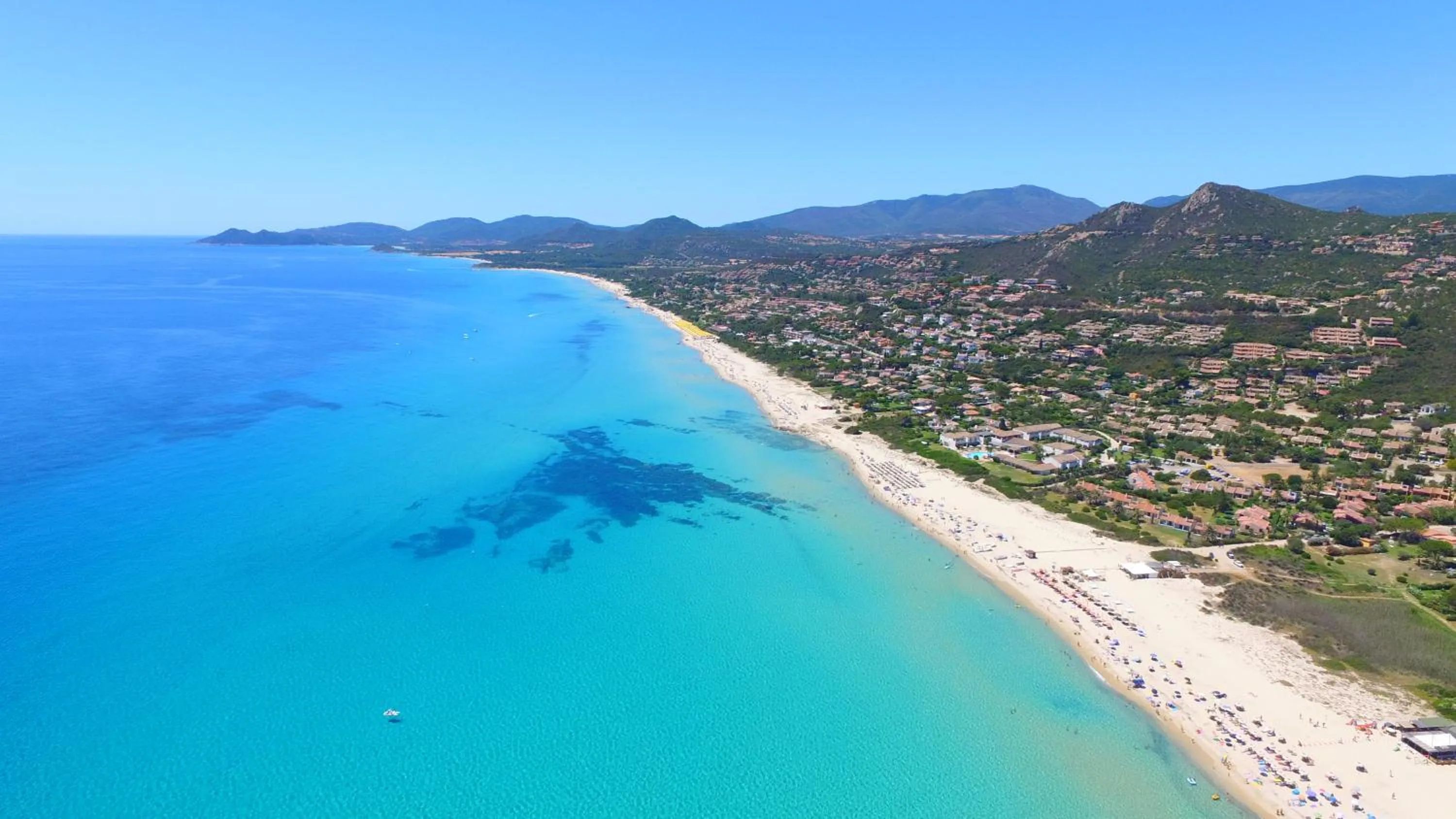Natural landscape in Rey beach Club