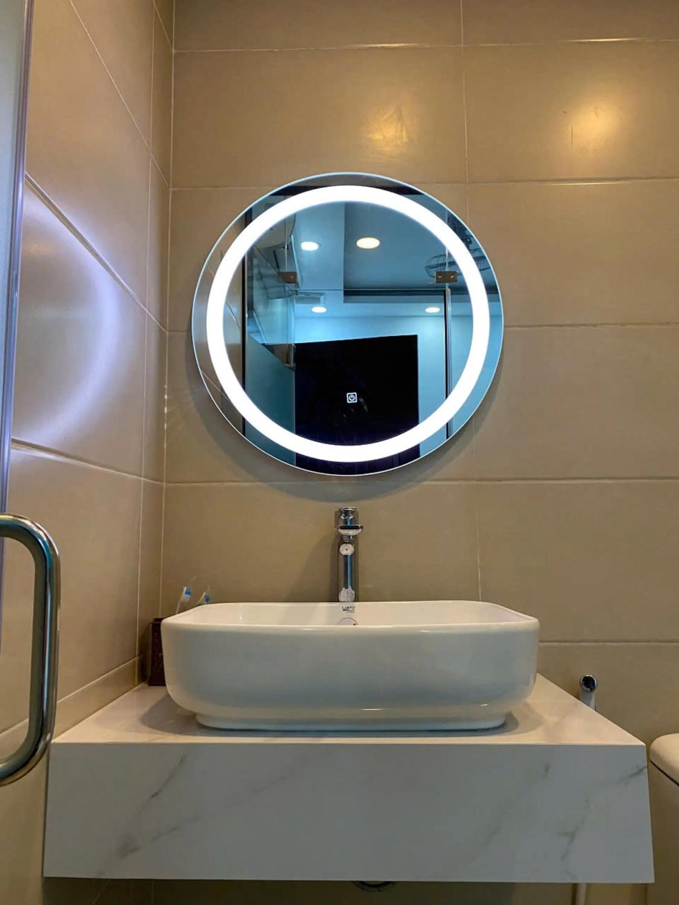 Bathroom in Heaven Hotel