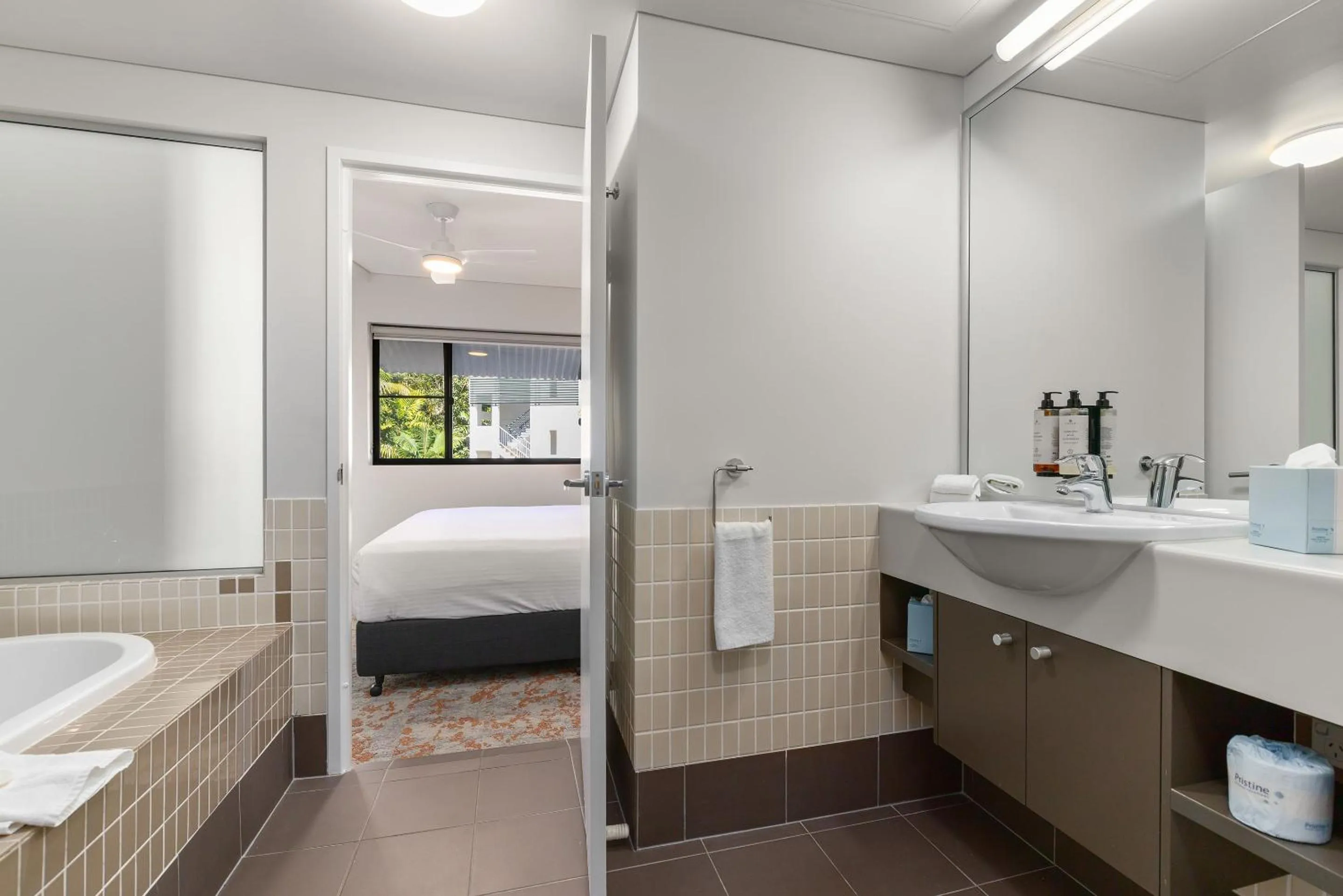 Bathroom, Bed in Club Wyndham Coffs Harbour, Trademark Collection by Wyndham
