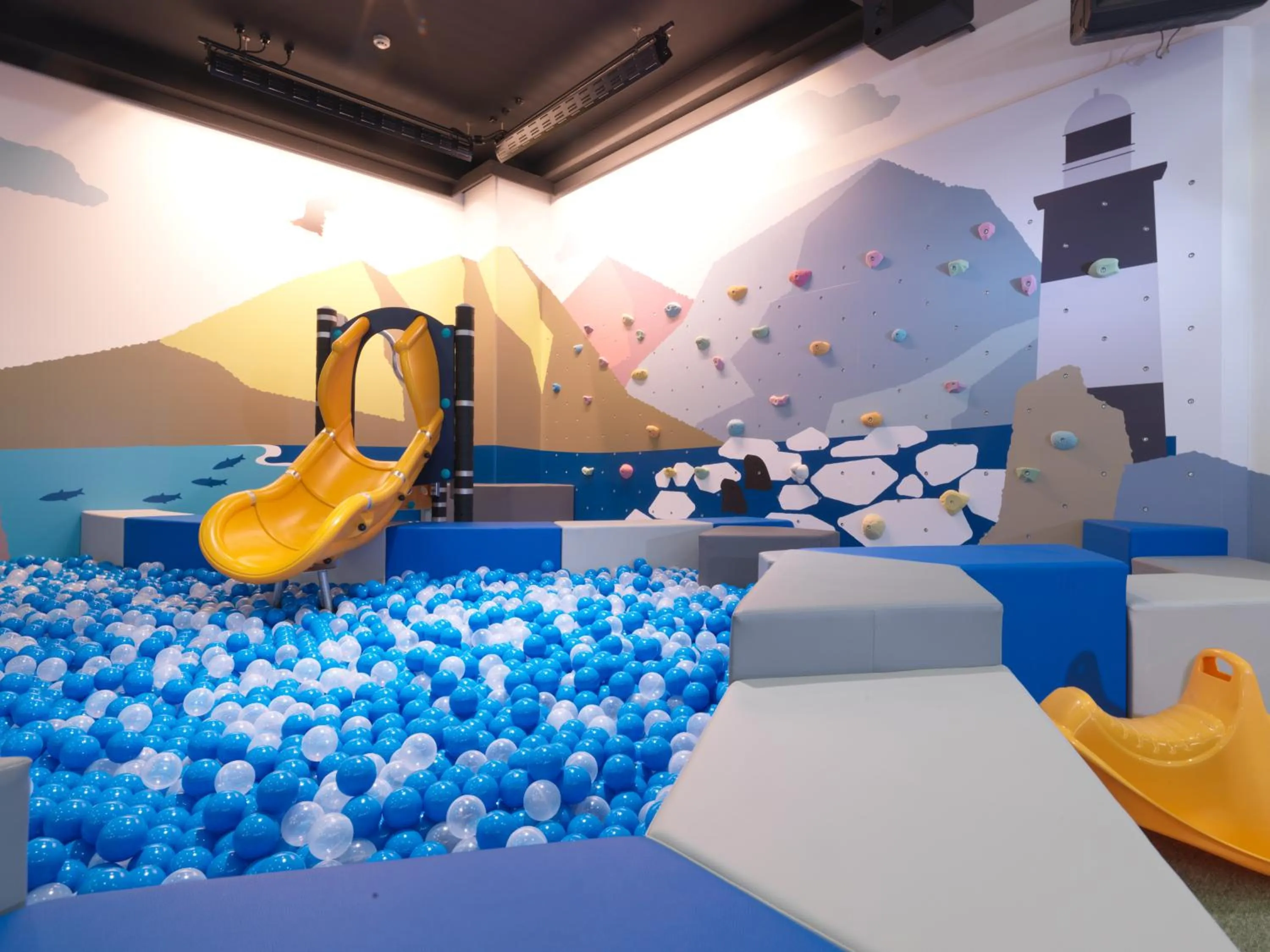 young children in Kiki Shiretoko Natural Resort