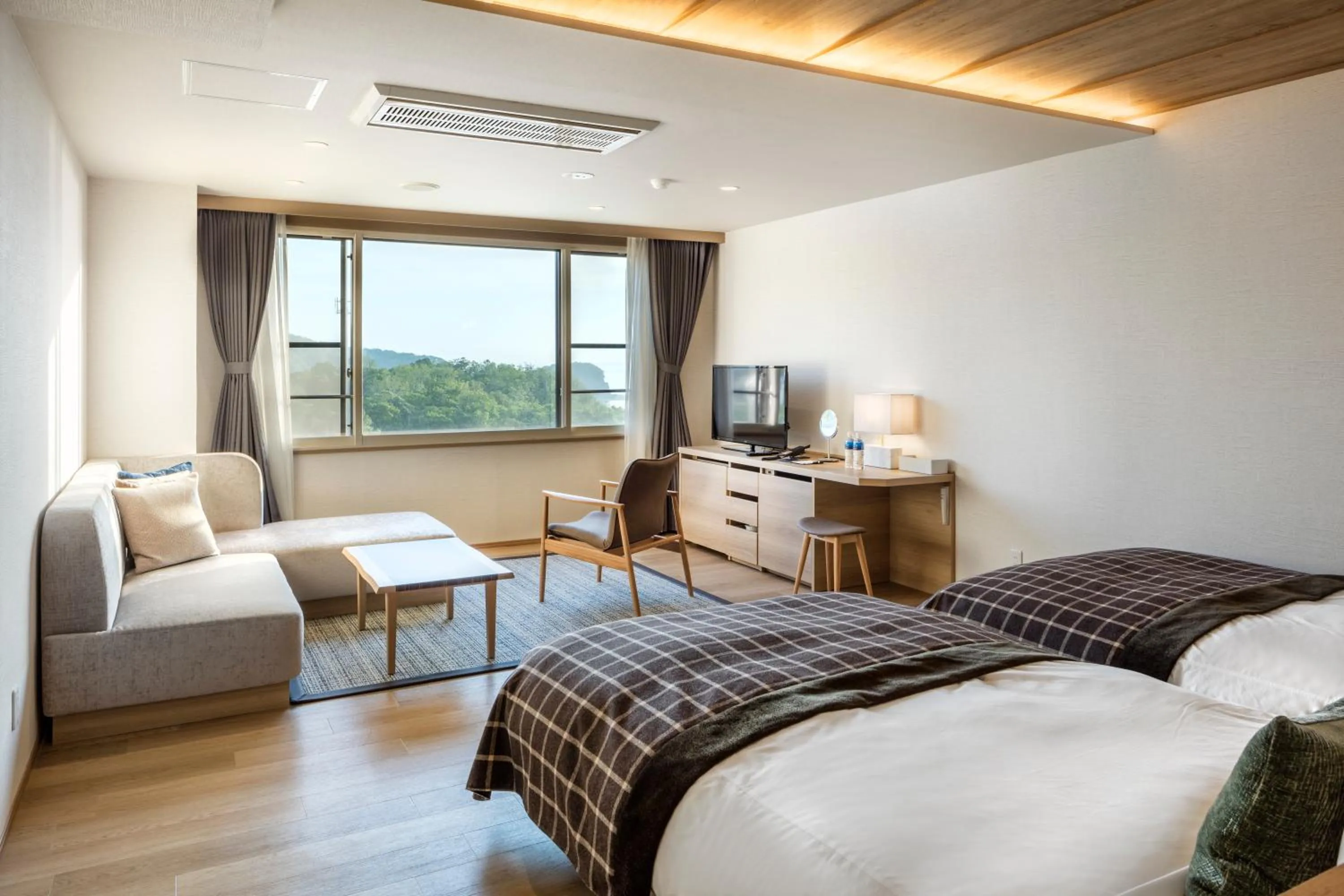 Photo of the whole room, Bed in Kiki Shiretoko Natural Resort
