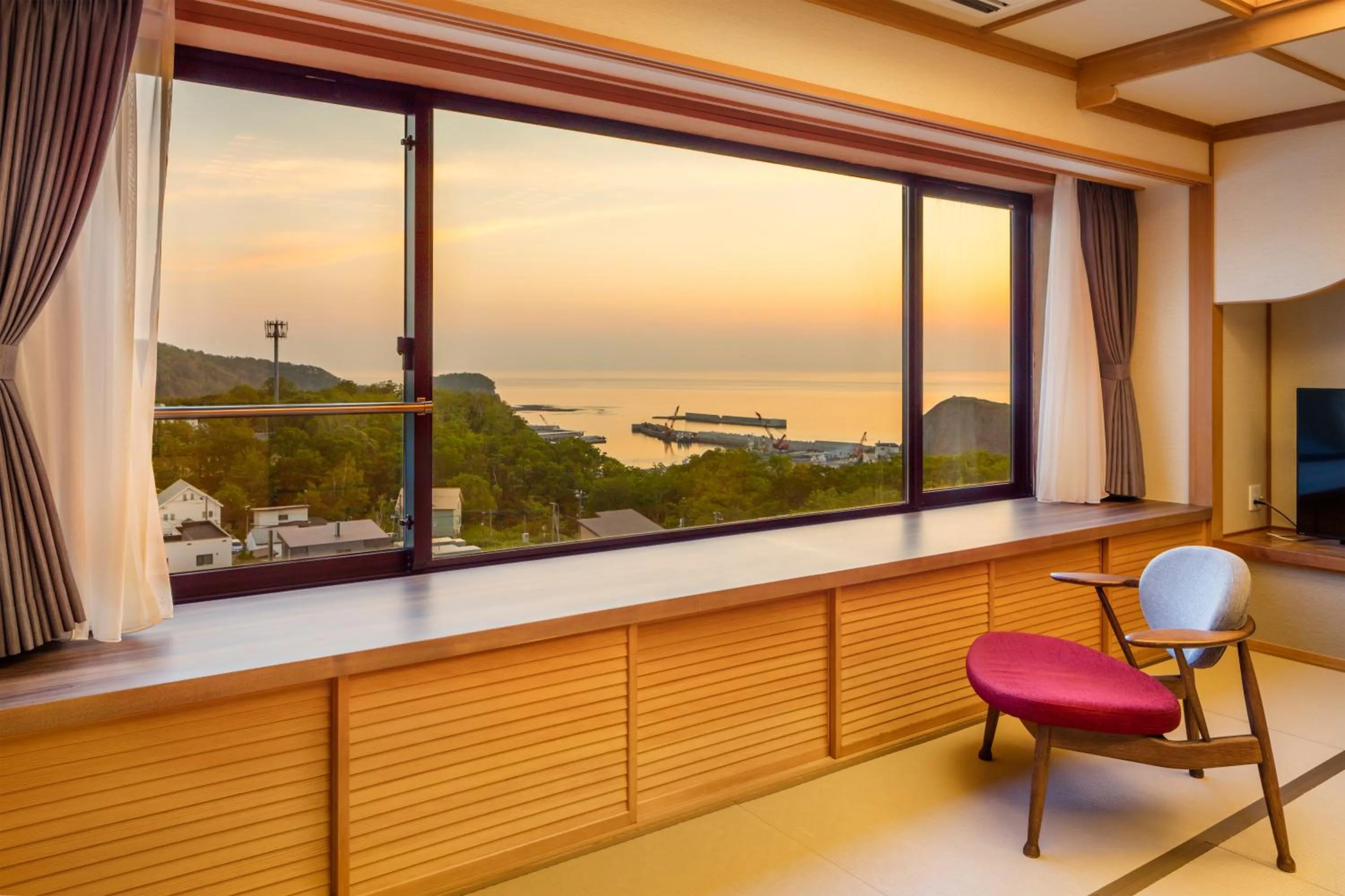 Photo of the whole room in Kiki Shiretoko Natural Resort