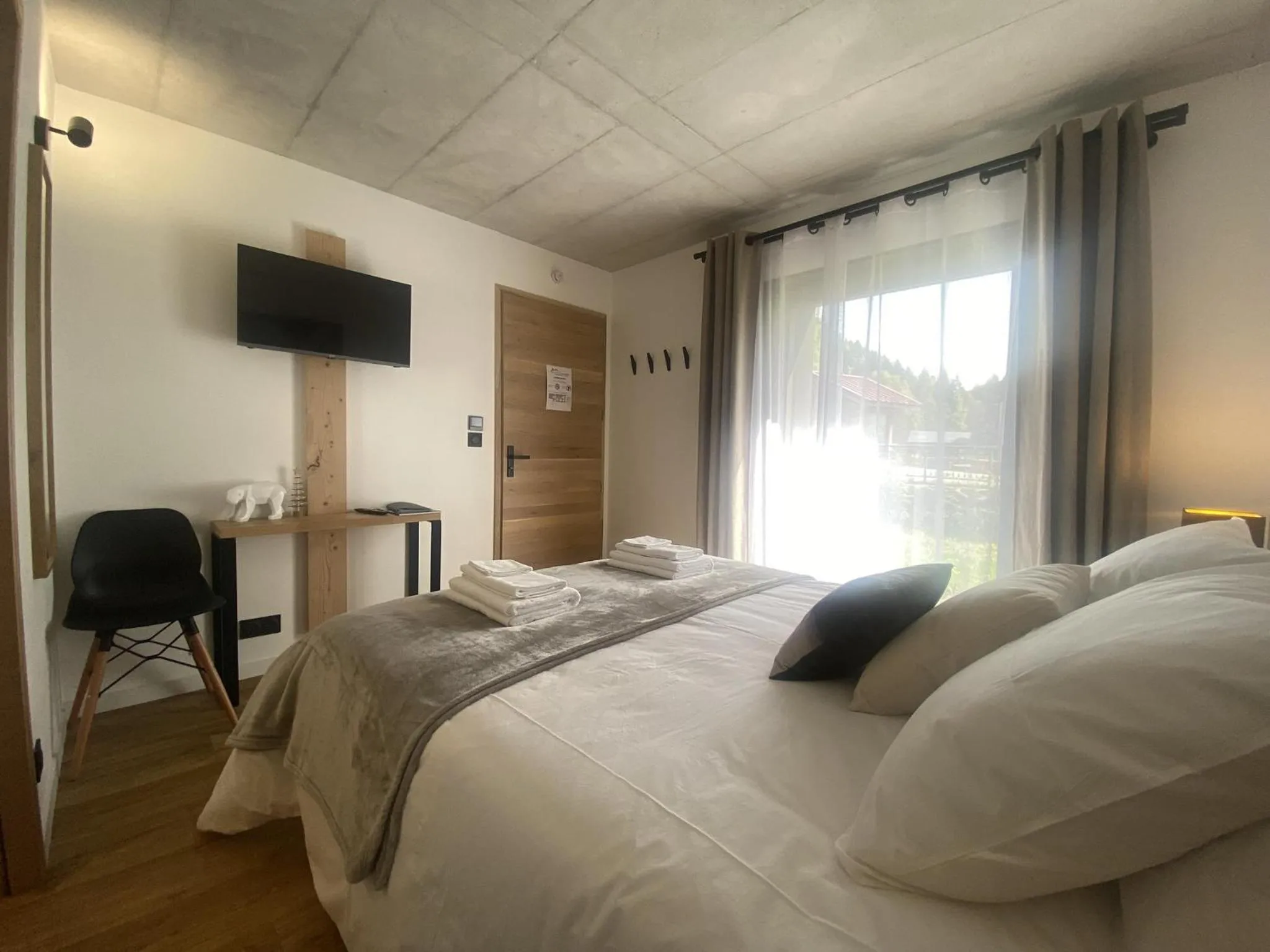 Bedroom, Bed in Du Côté de Chez Sou