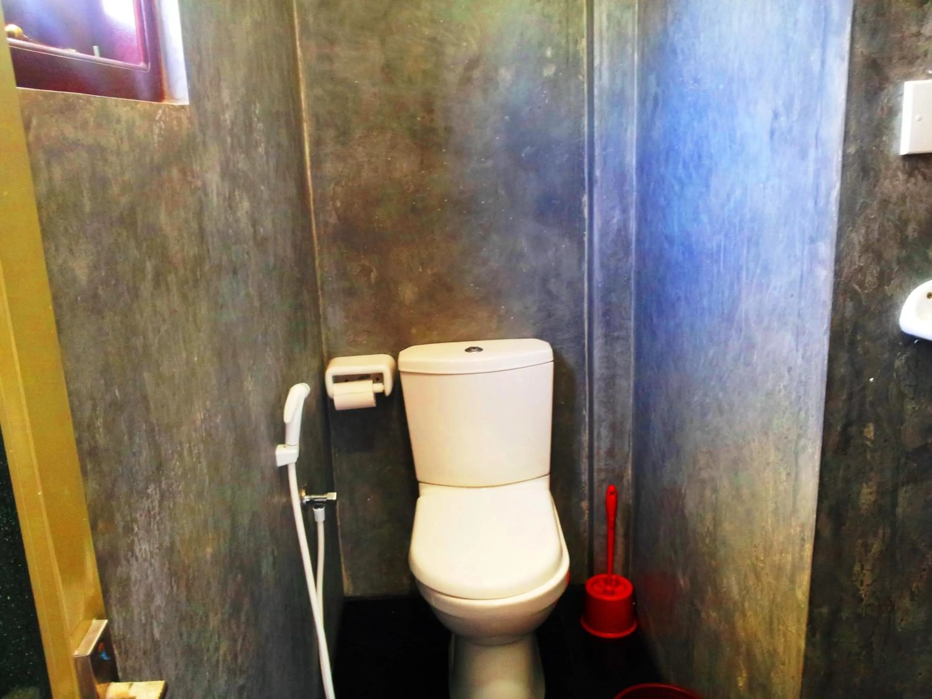 Ceylon Surf Guest and Restaurant