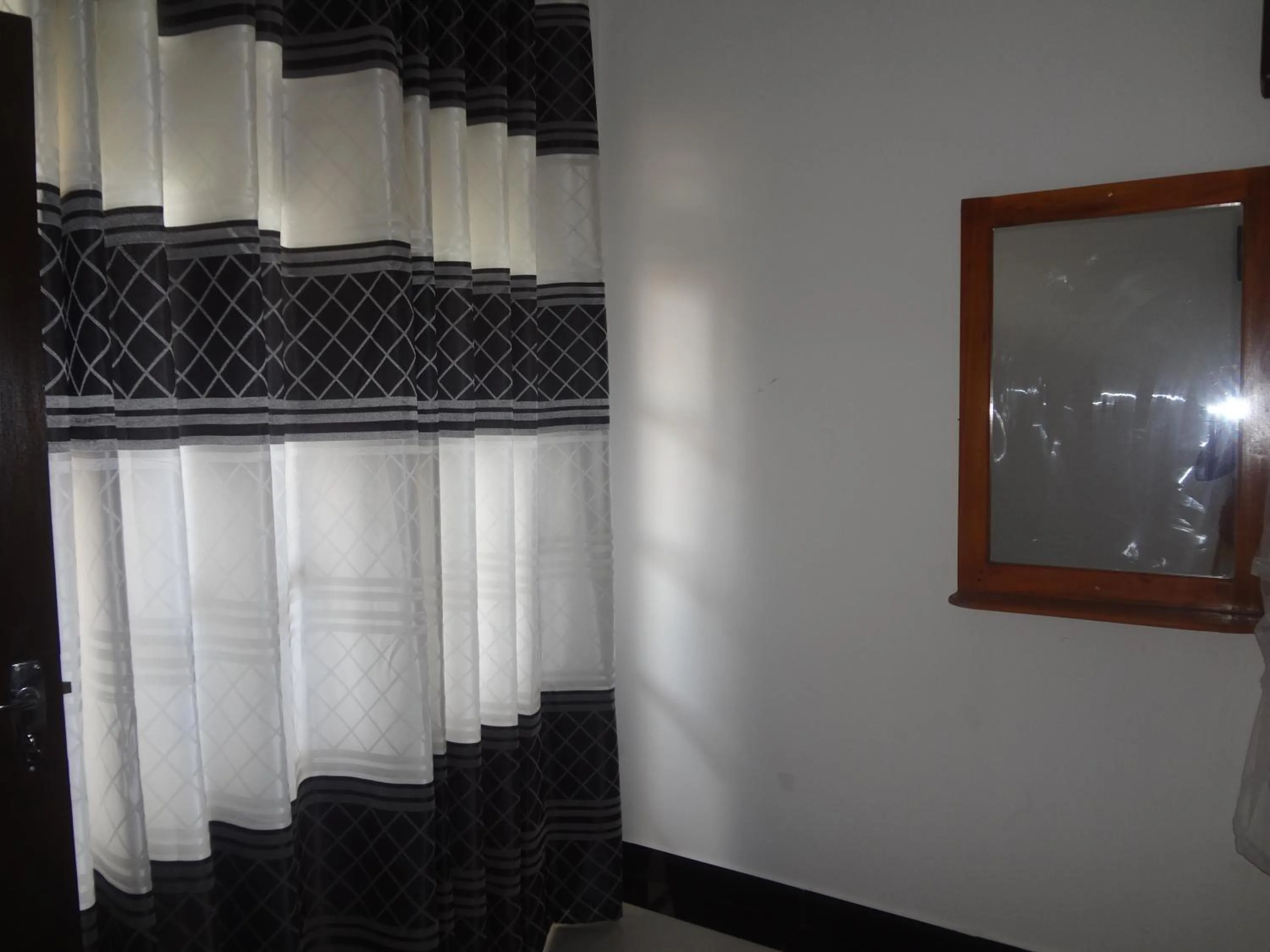 Ceylon Surf Guest and Restaurant