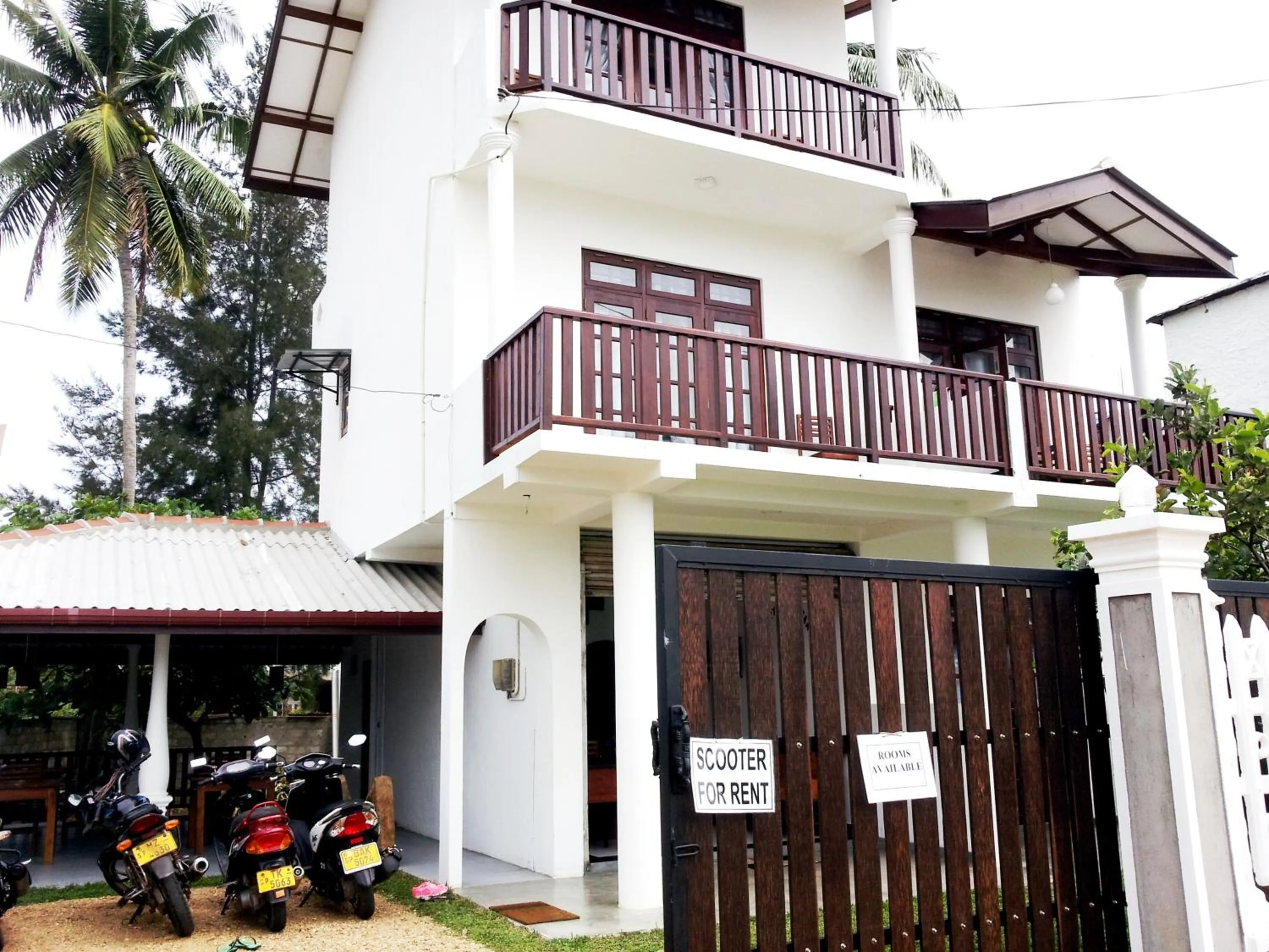 Area and facilities in Ceylon Surf Guest and Restaurant