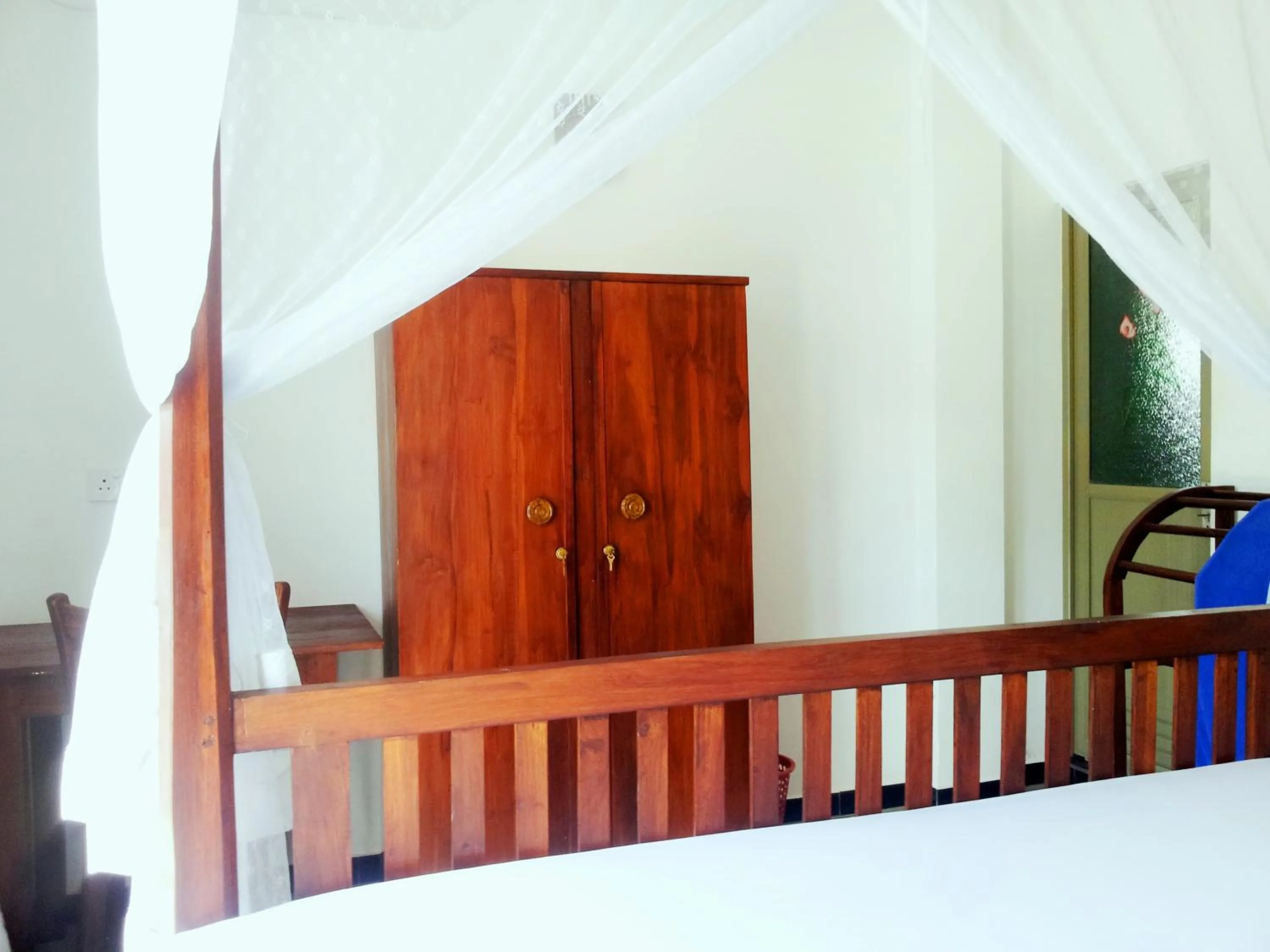 Bed in Ceylon Surf Guest and Restaurant