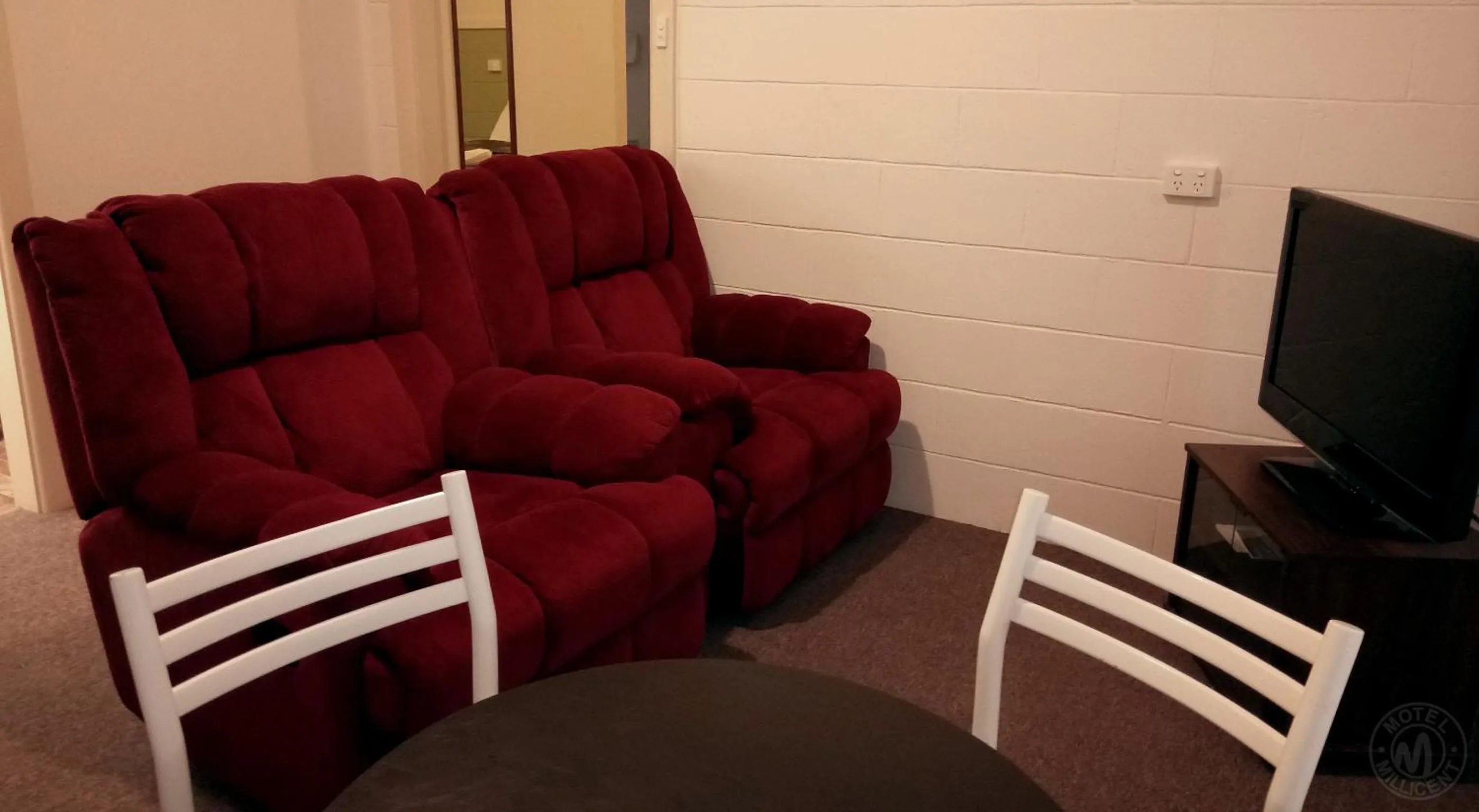 TV and multimedia in Millicent Motel