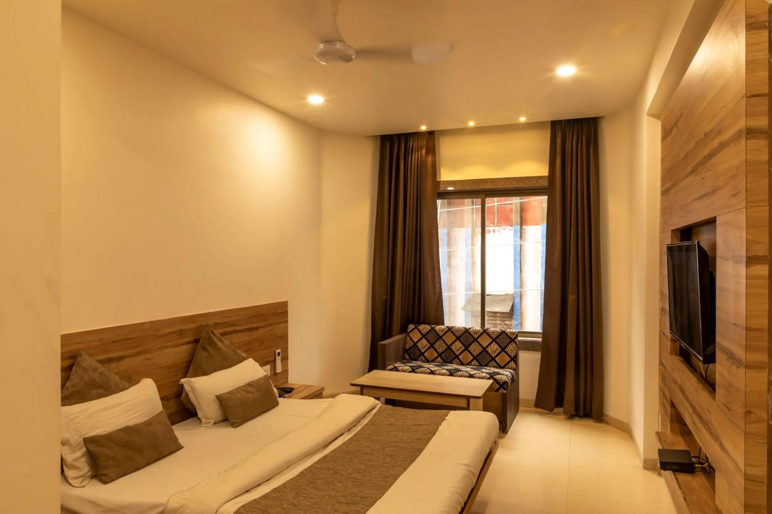 Bed in Adarsh Palace Hotel Near Bhopal Railway Station and Nadra Bus Stand Bhopal