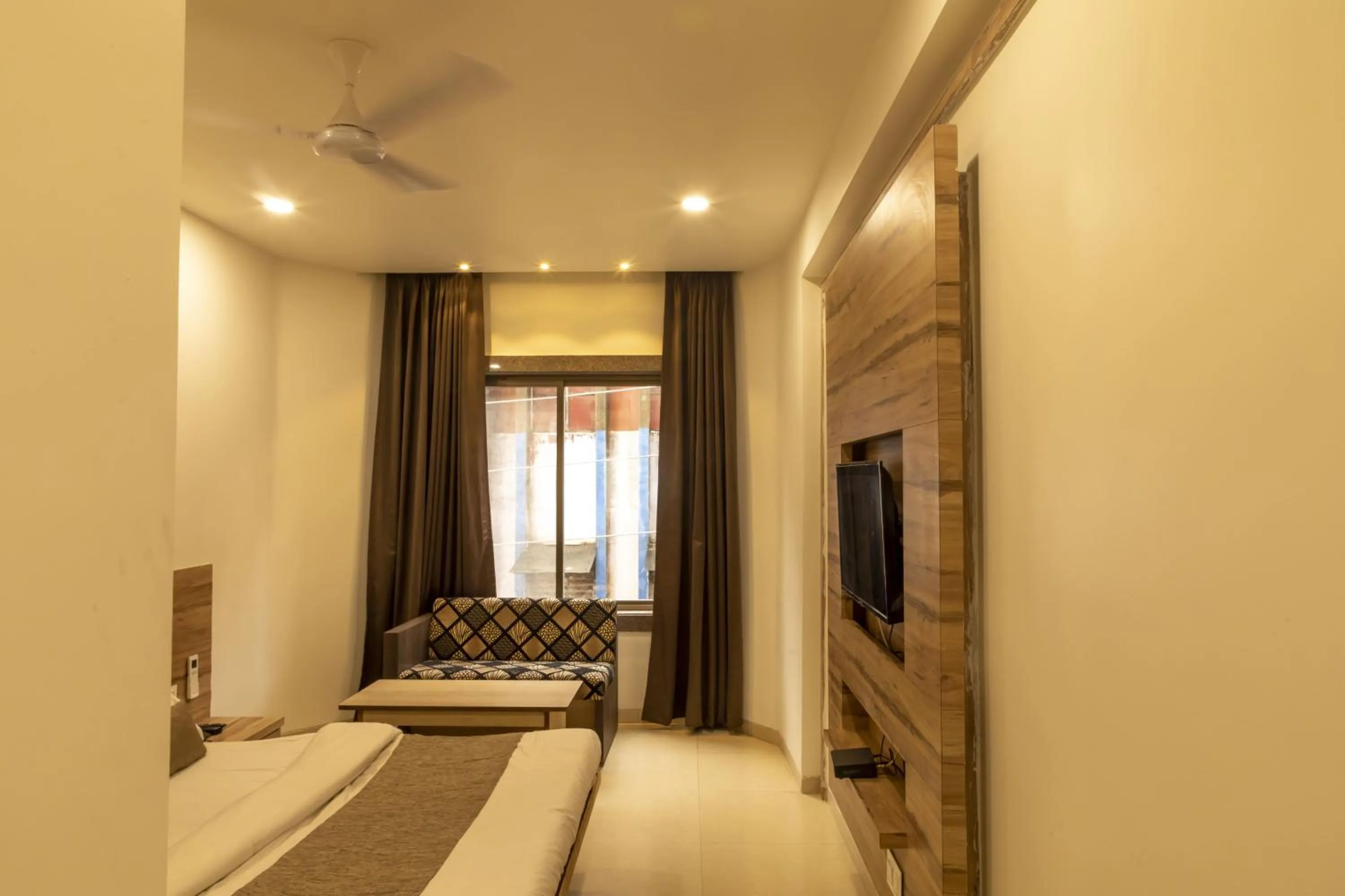 Bed in Adarsh Palace Hotel Near Bhopal Railway Station and Nadra Bus Stand Bhopal